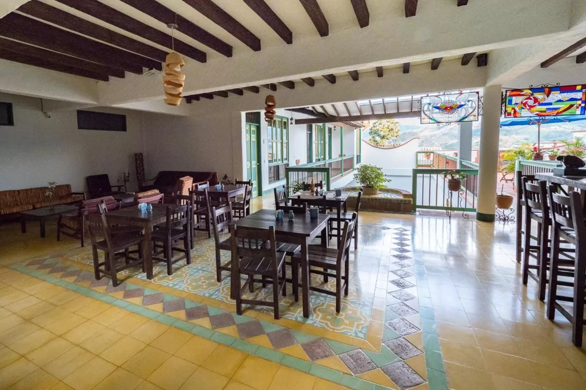 Restaurant/Places to Eat in El Despertar Hotel