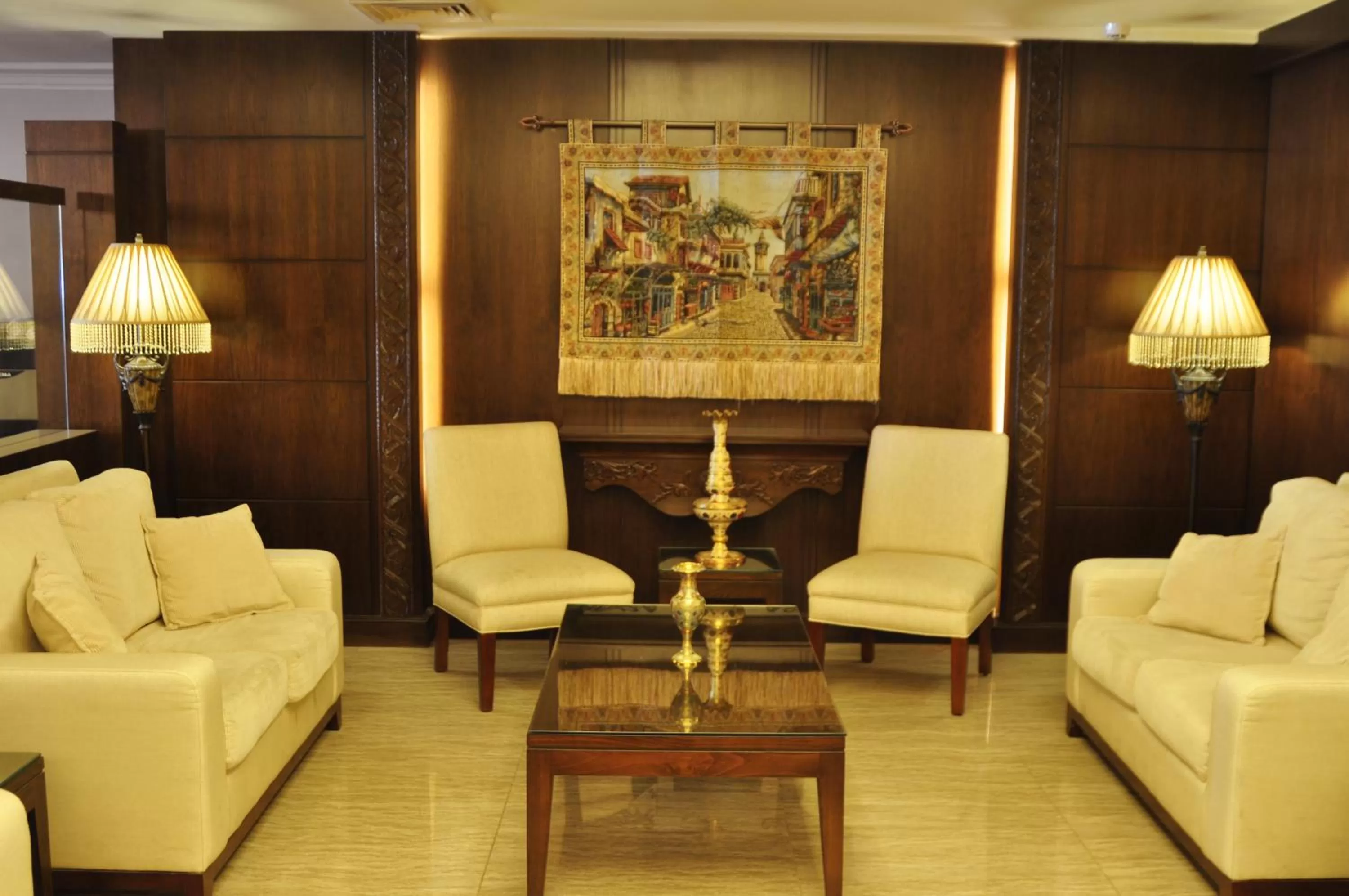 Lobby or reception, Seating Area in Al Zaitouna Hotel