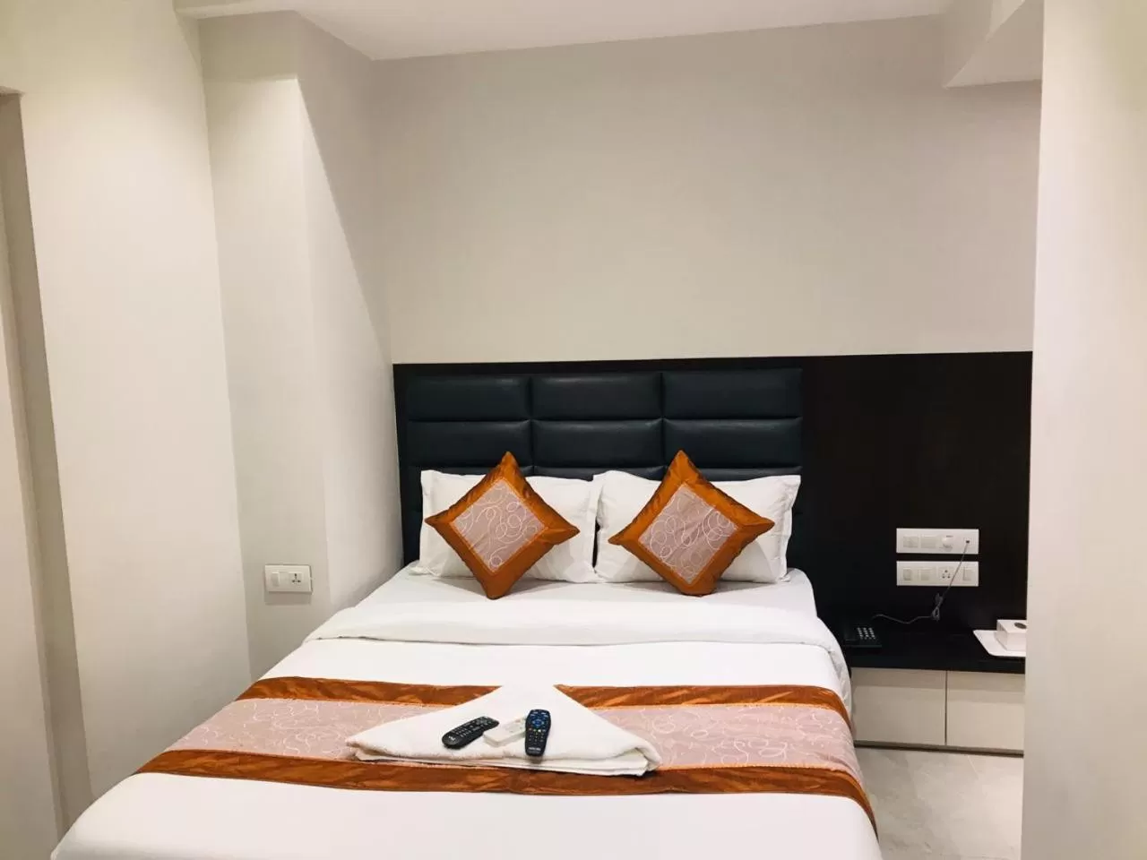 Bed in Hotel Flora Suites - Fort