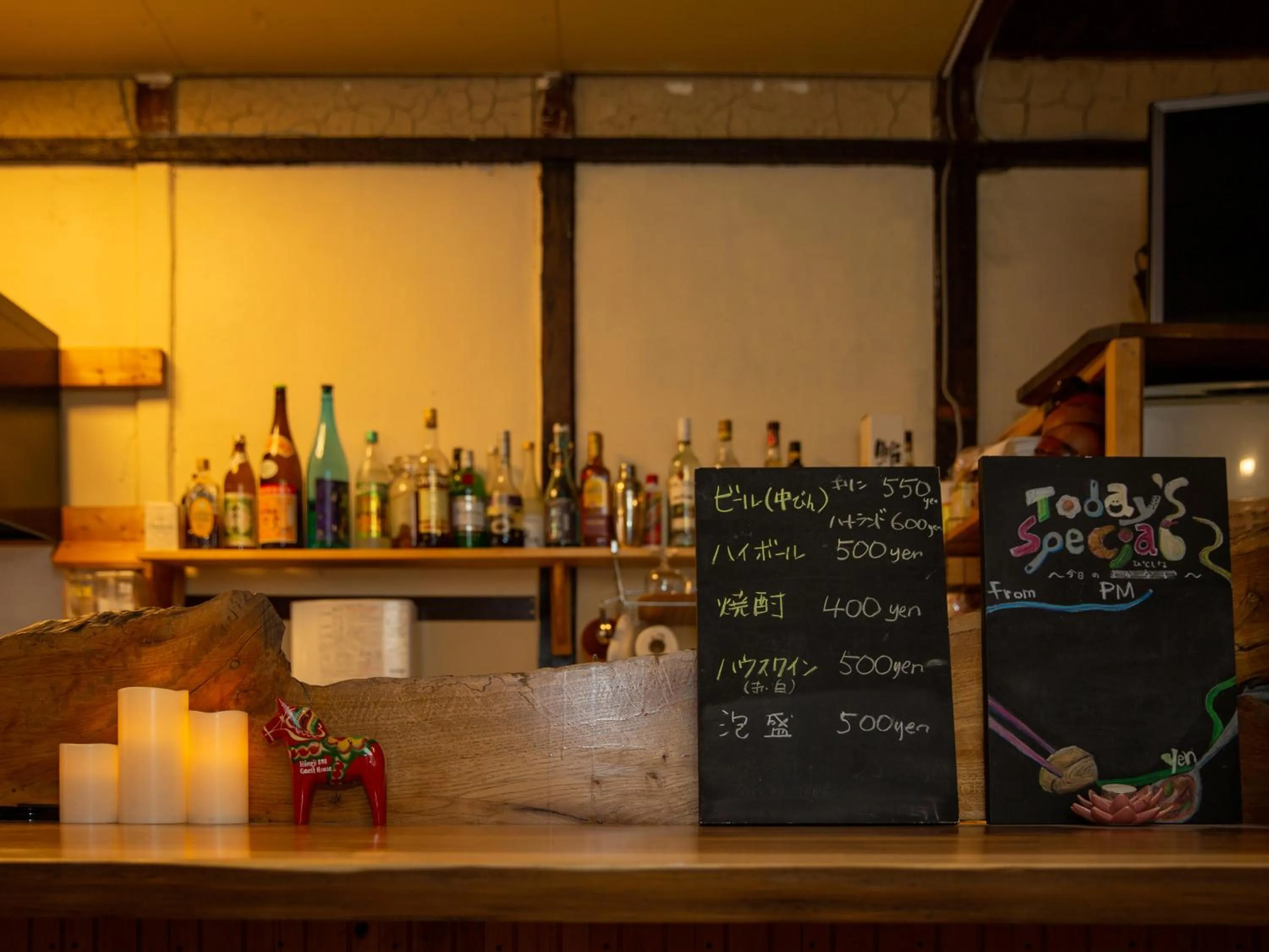 Lounge or bar in Himeji 588 Guest House