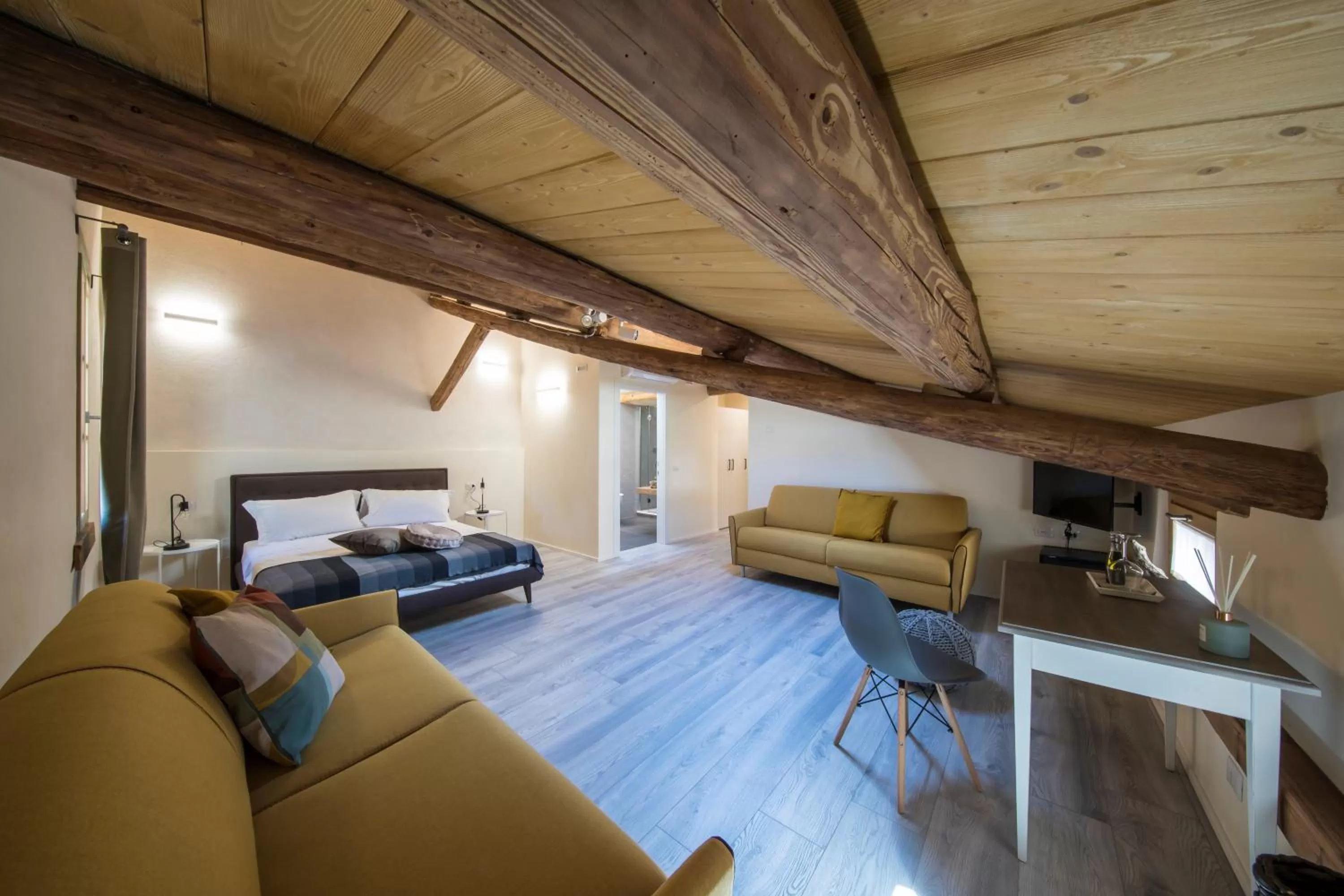 Bedroom, Seating Area in Corte Garibaldi