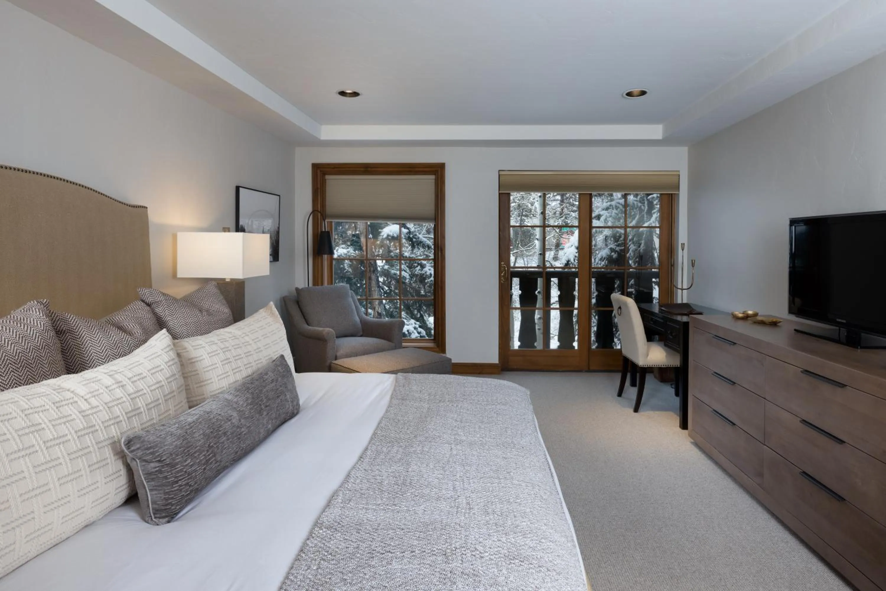 Bedroom, Bed in Gravity Haus Vail
