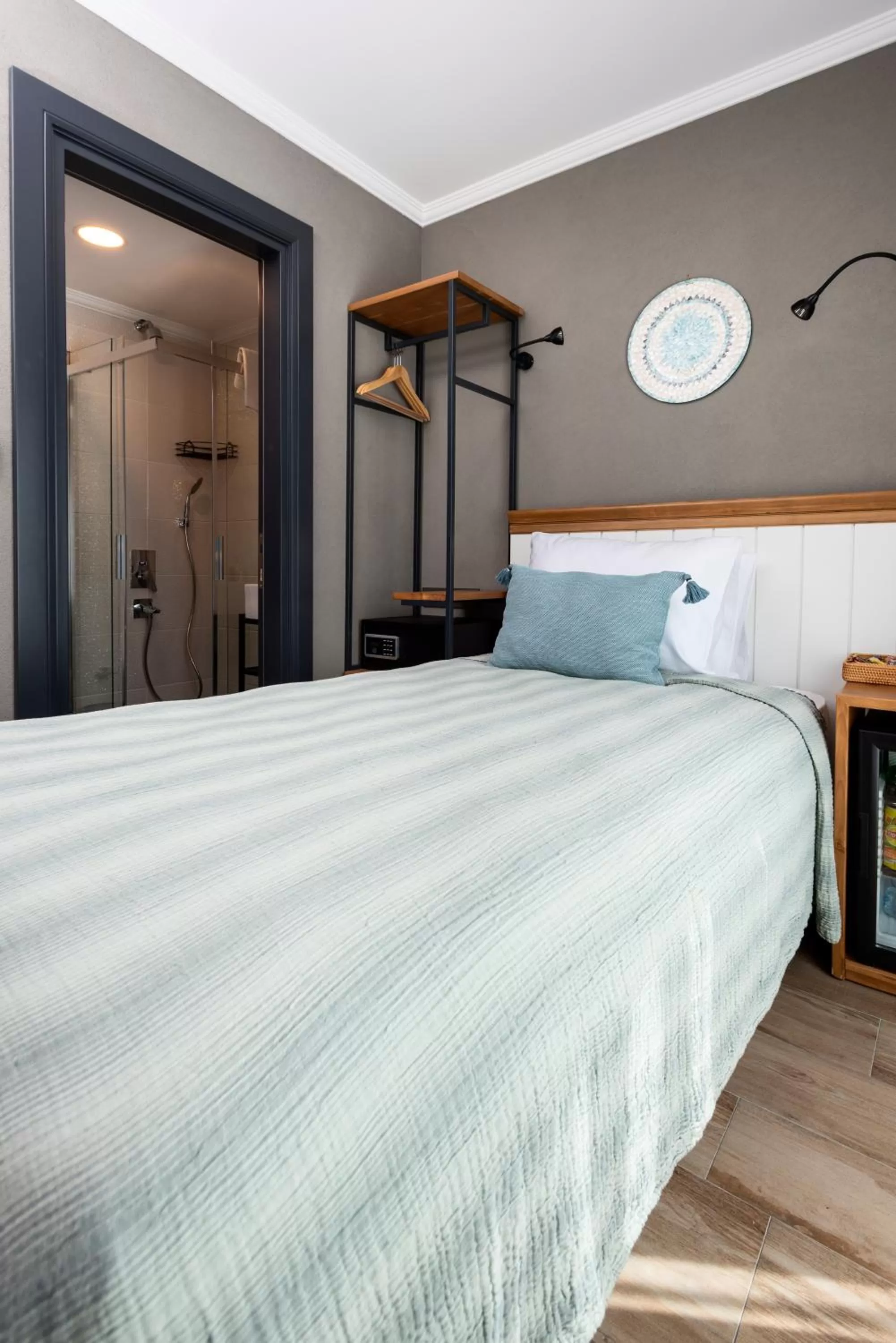 Bed in Istanbul Old City Colorful Houses Balat PETRION Hotel