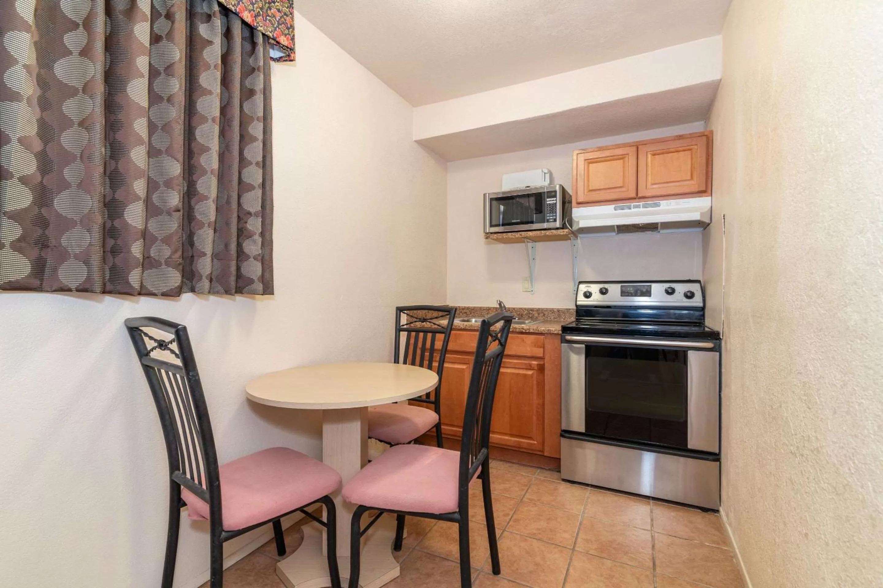 Bedroom in Rodeway Inn Barstow Route 66