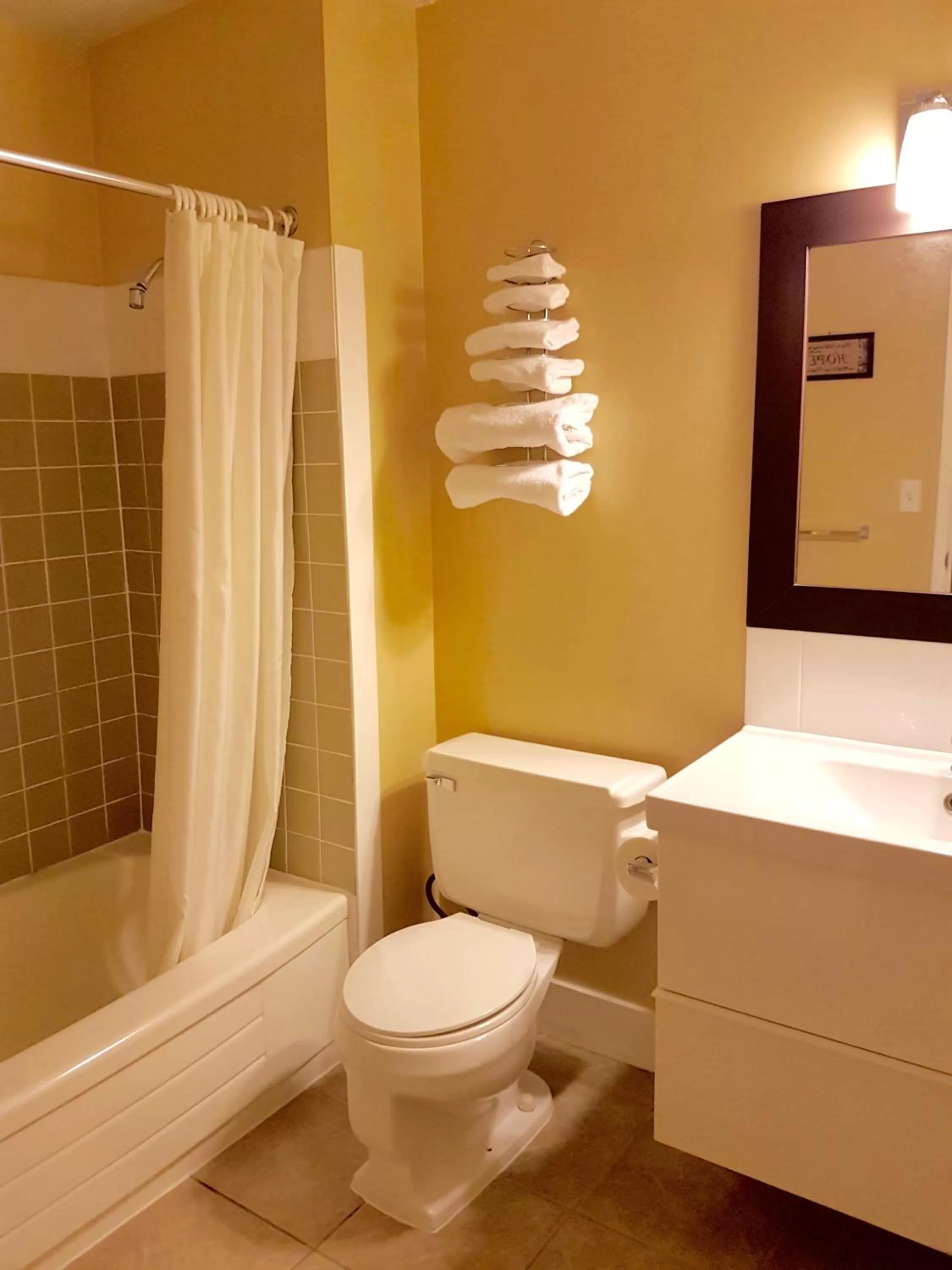 Shower in Above Tide Motel