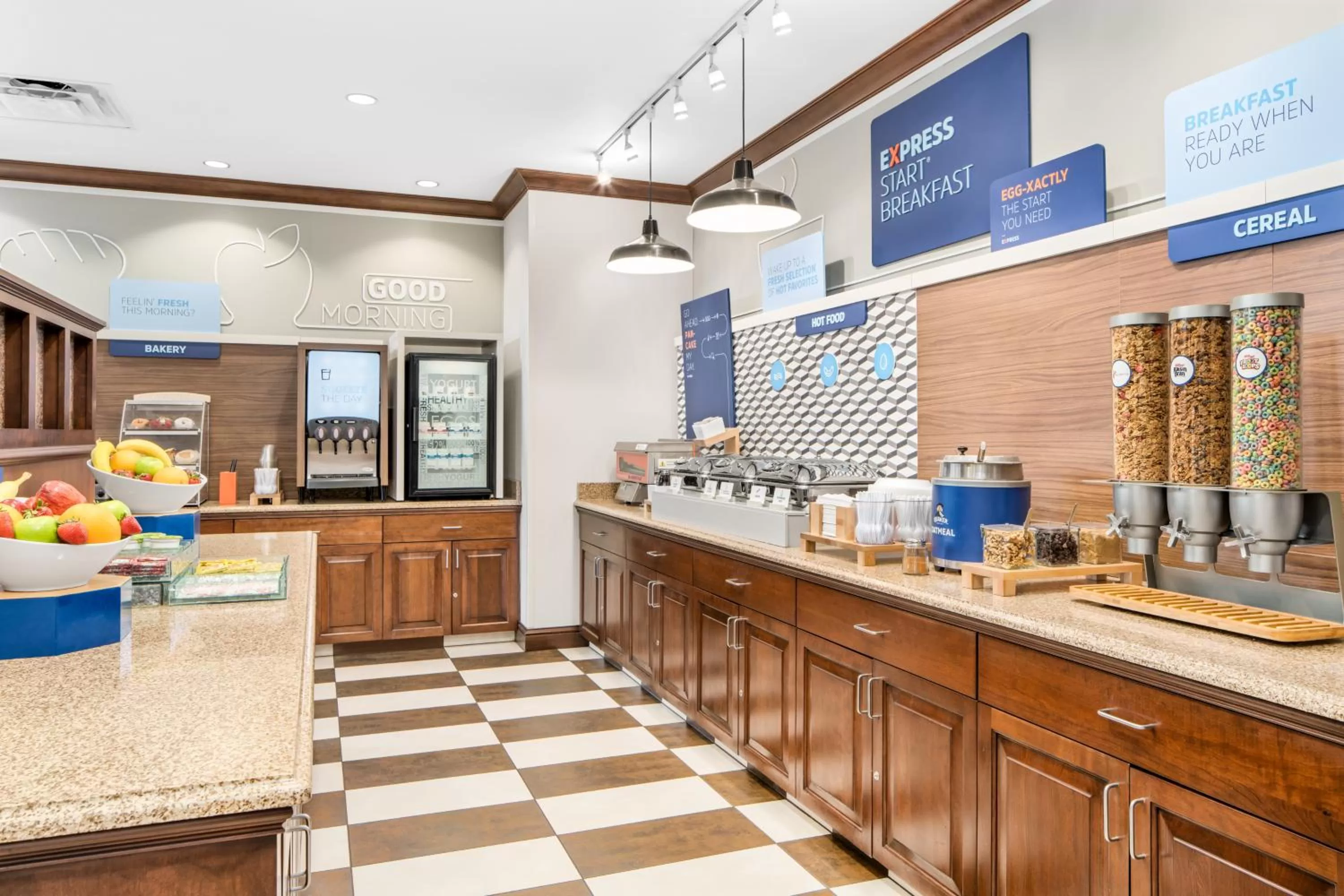 Holiday Inn Express & Suites Wilmington-Newark by IHG