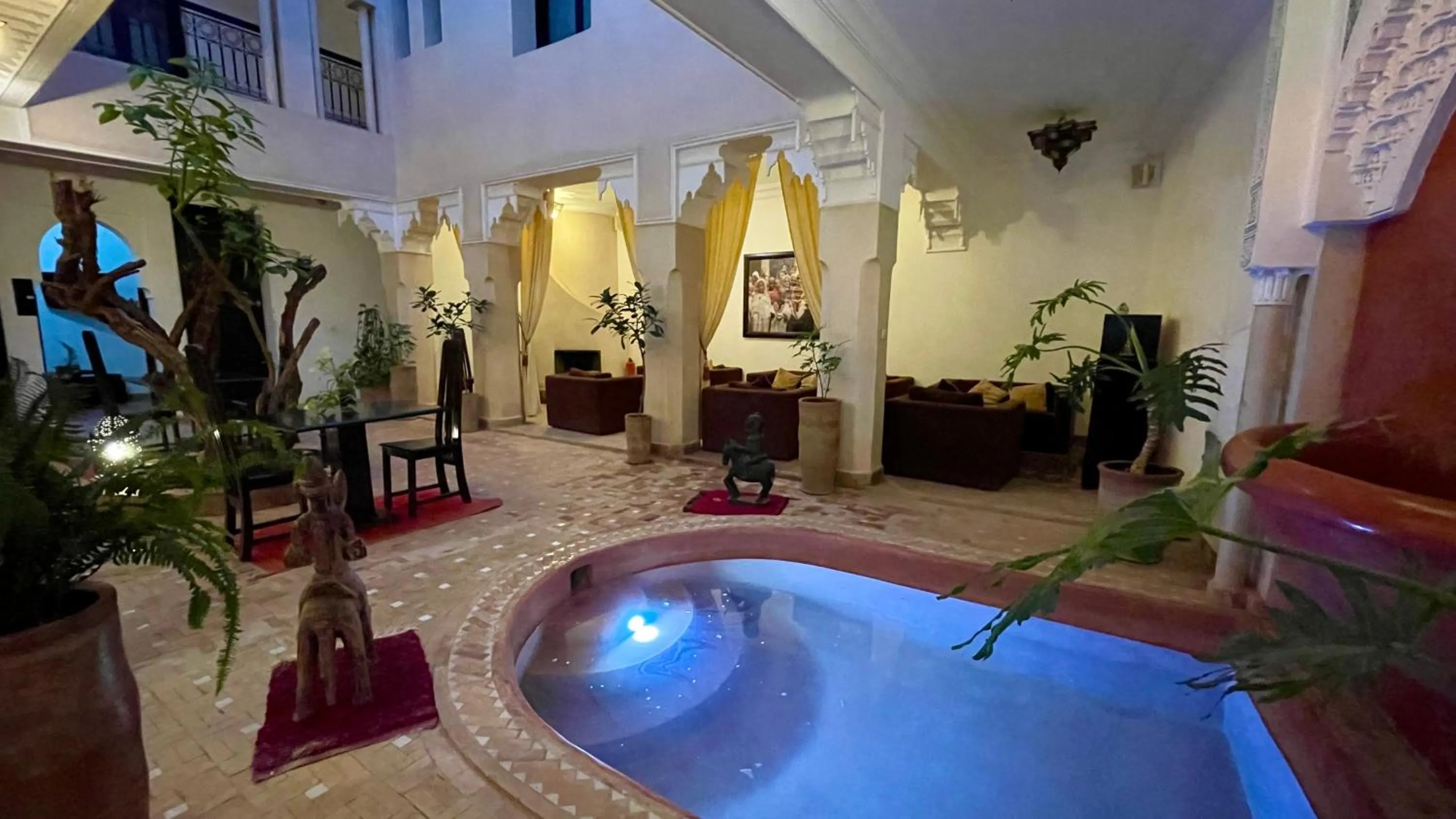 Swimming pool in Riad Dar Foundouk and Spa