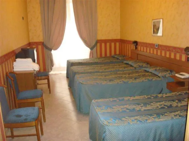 Photo of the whole room, Bed in Hotel Demetra Capitolina