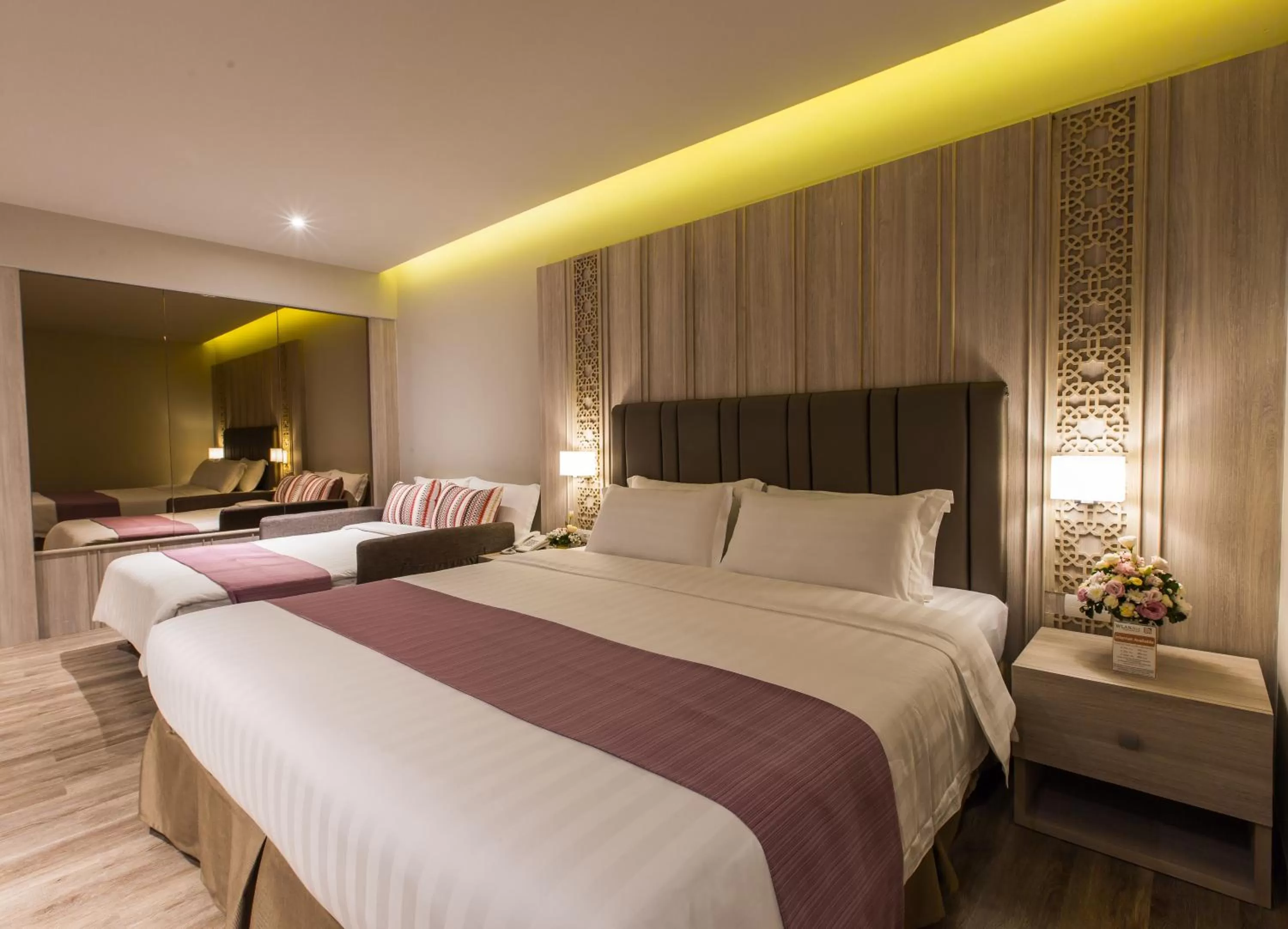 Bed in S.D. Avenue Hotel