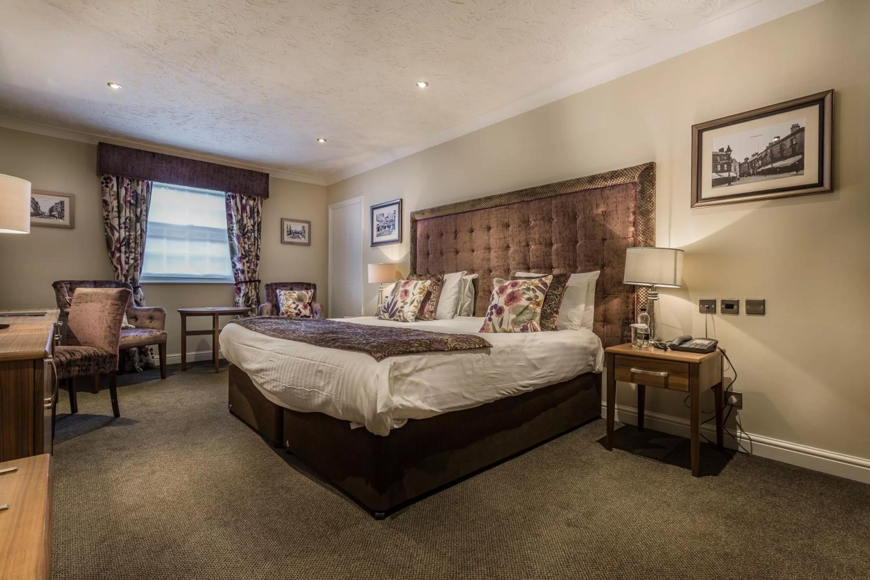 Bedroom, Bed in The Admiral Rodney Hotel, Horncastle, Lincolnshire - The Coaching Inn Group