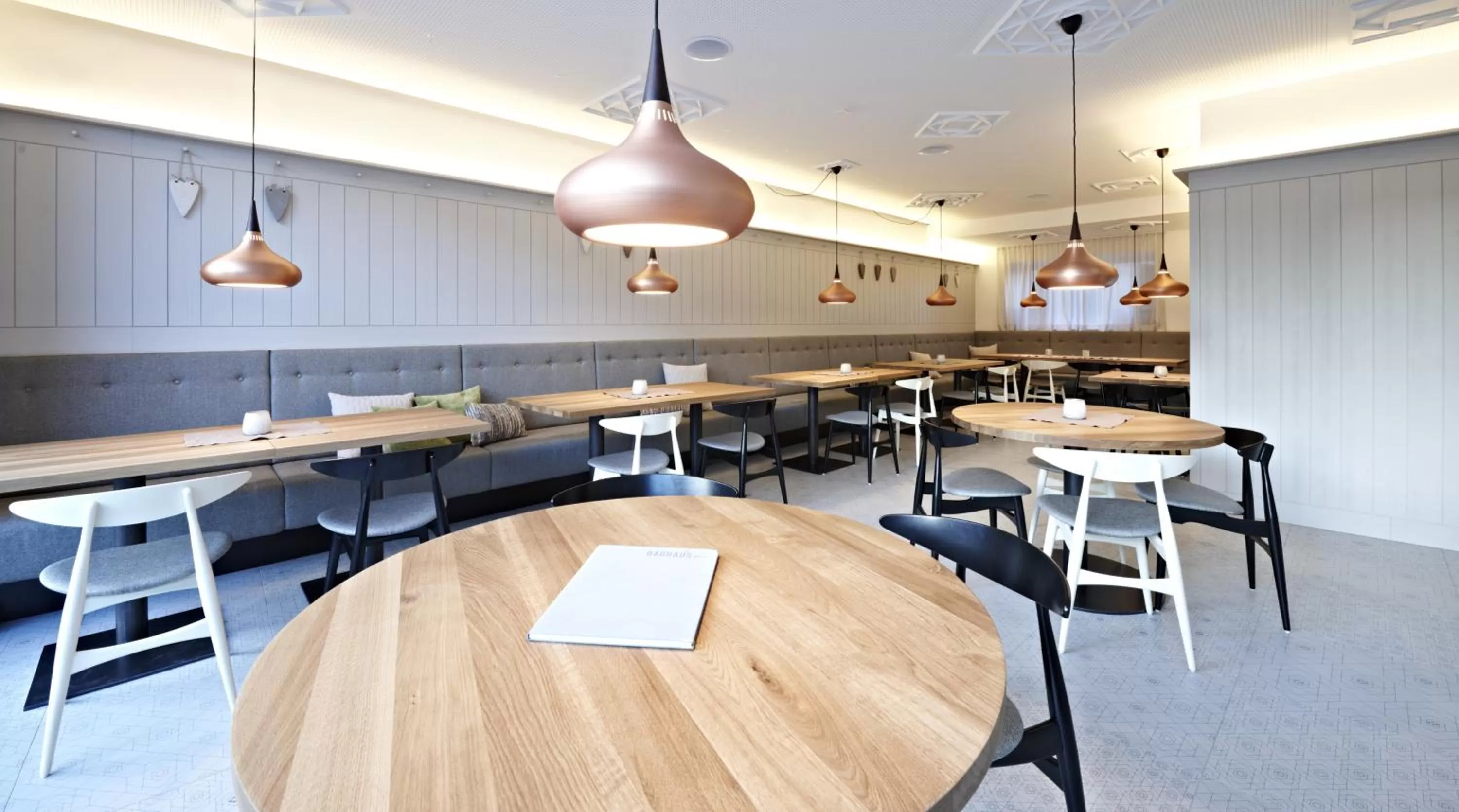 Restaurant/Places to Eat in Badhaus - Hotel/Restaurant/Café