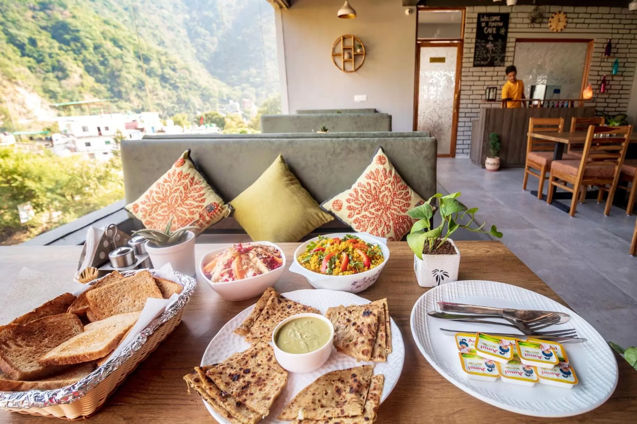 Food and drinks in Punyah Residency Rishikesh