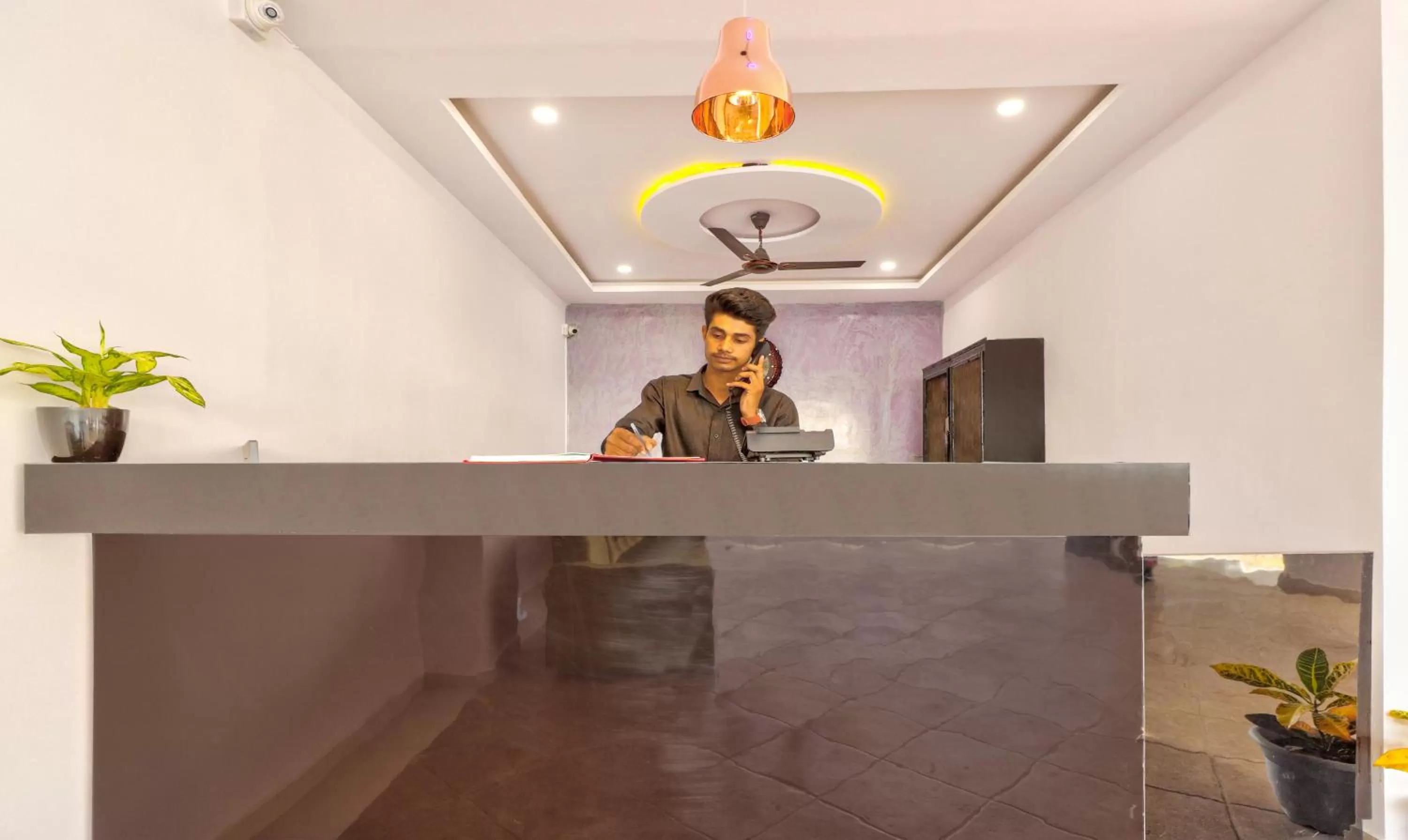 Lobby or reception in Itsy Hotels Carnival Inn