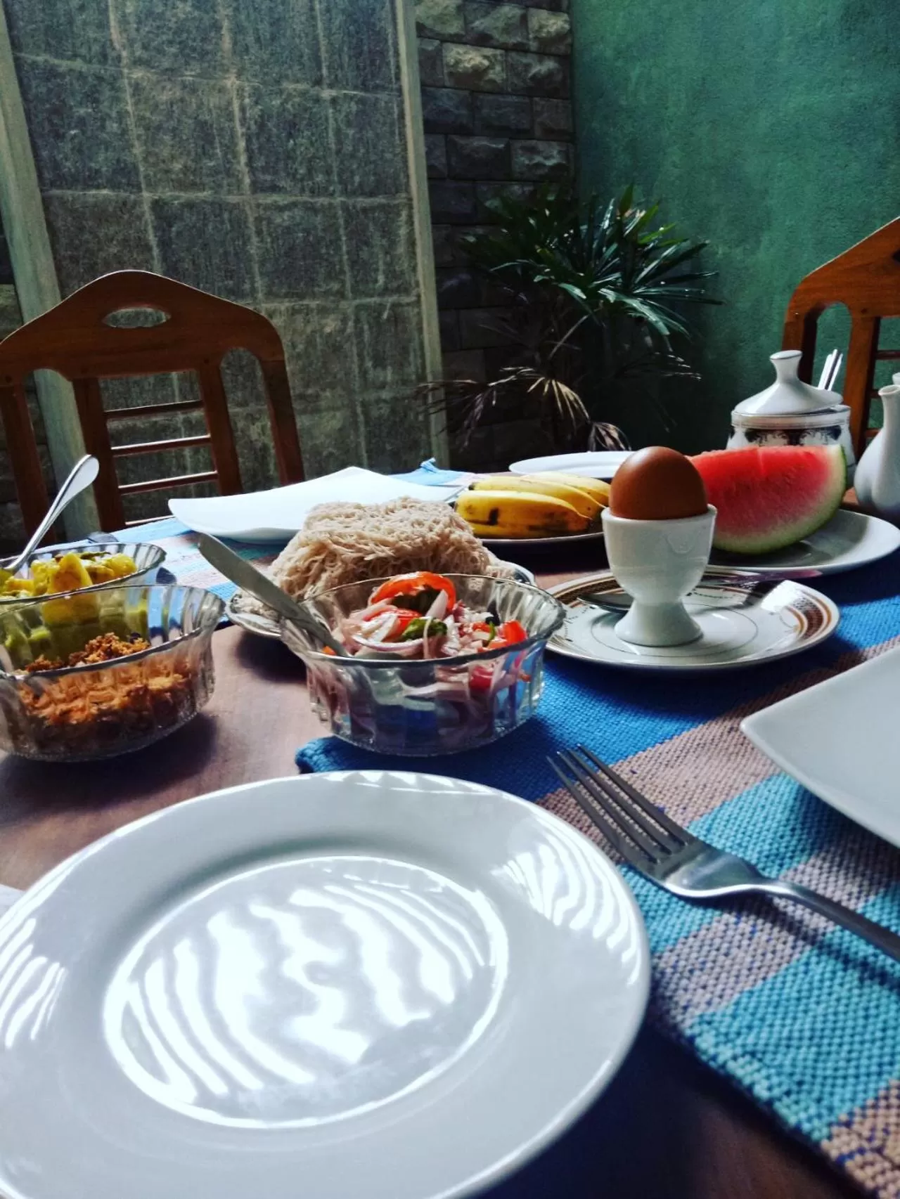 Breakfast in Kadolana Guest House
