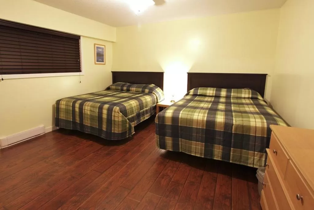 Bed in Cherry Tree Inn