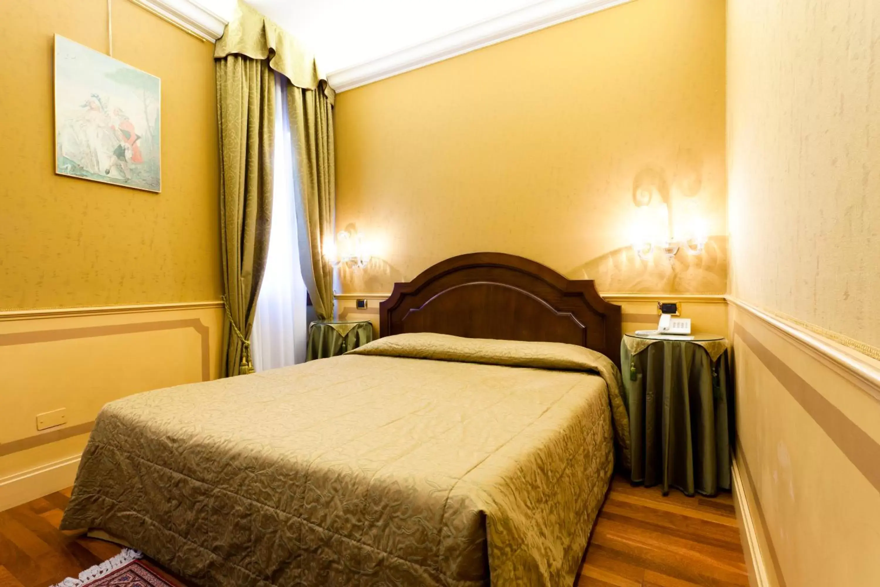 Classic Double or Twin Room in Hotel Al Codega Classic Double or Twin Room in Hotel Al Codega