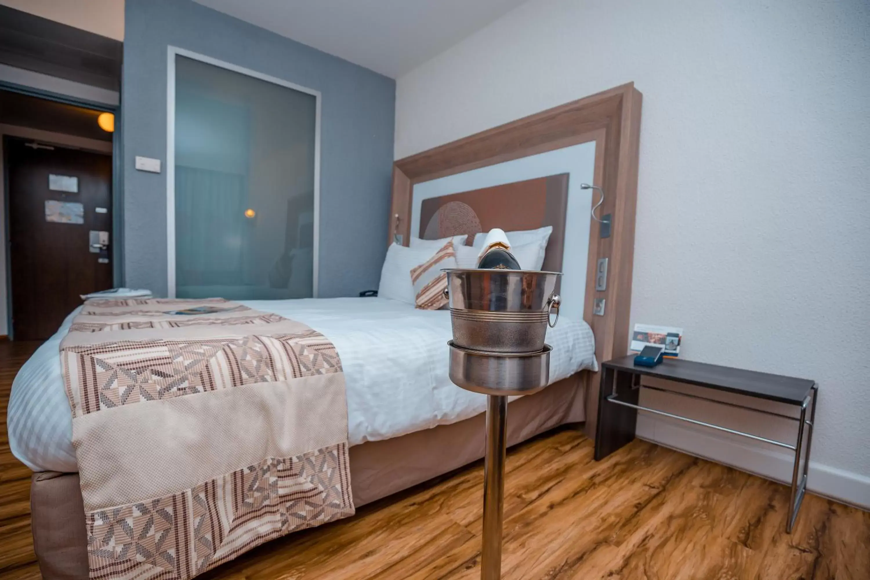 Superior Double Room in Accra City Hotel Superior Double Room in Accra City Hotel