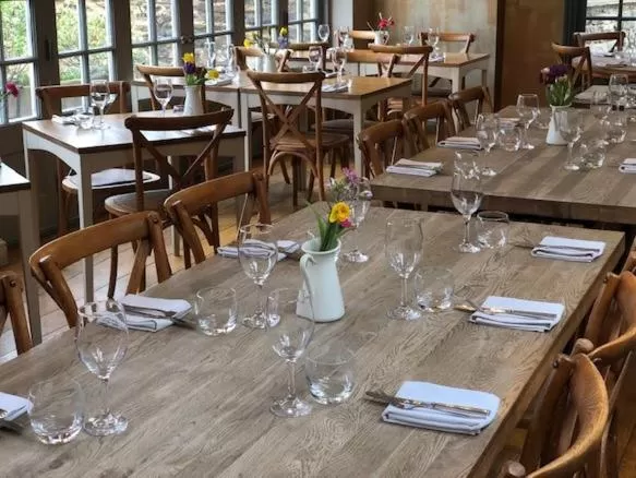 Restaurant/places to eat in The Admiral Hornblower