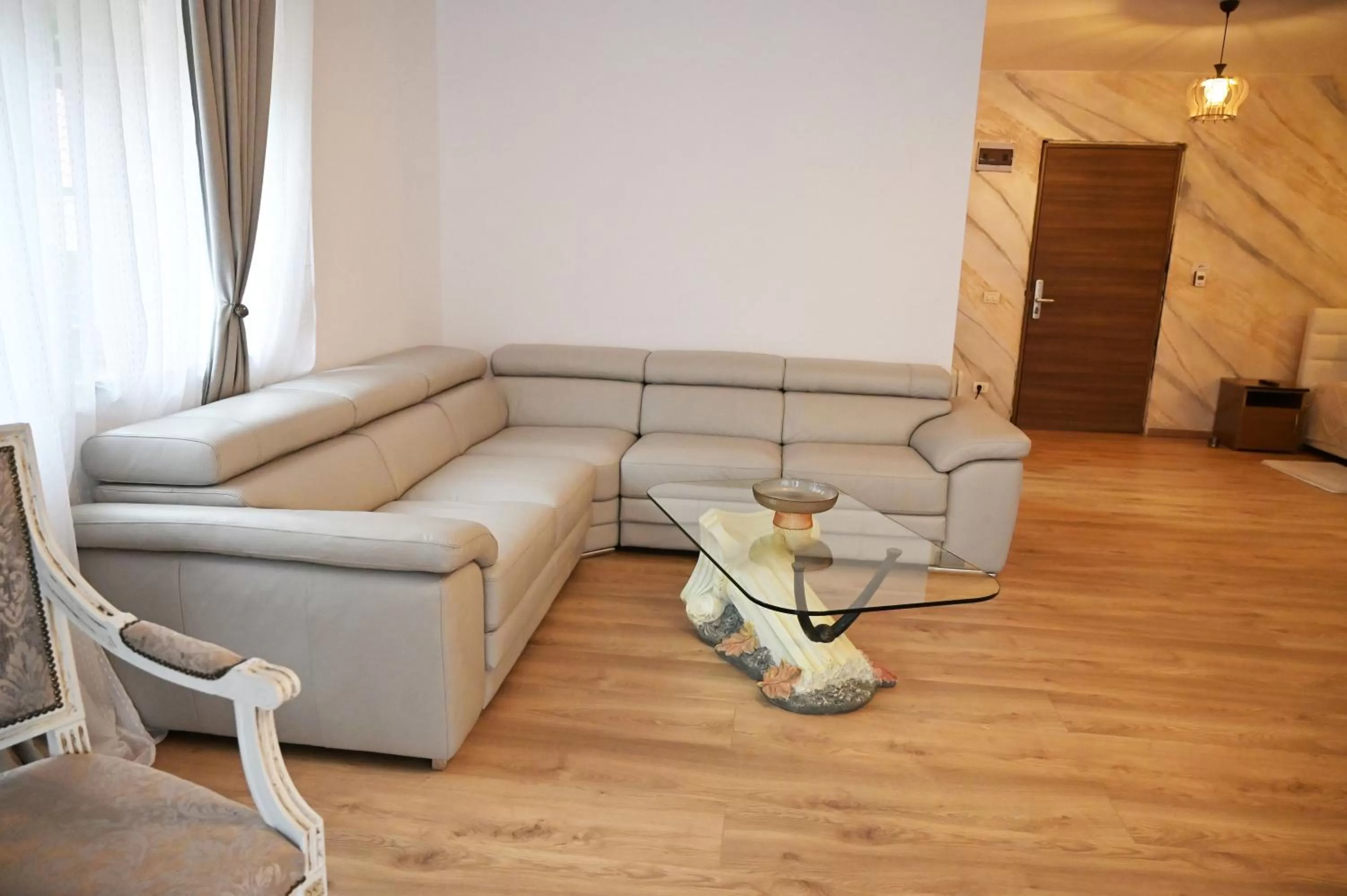 Living room in Conacul Radacinilor