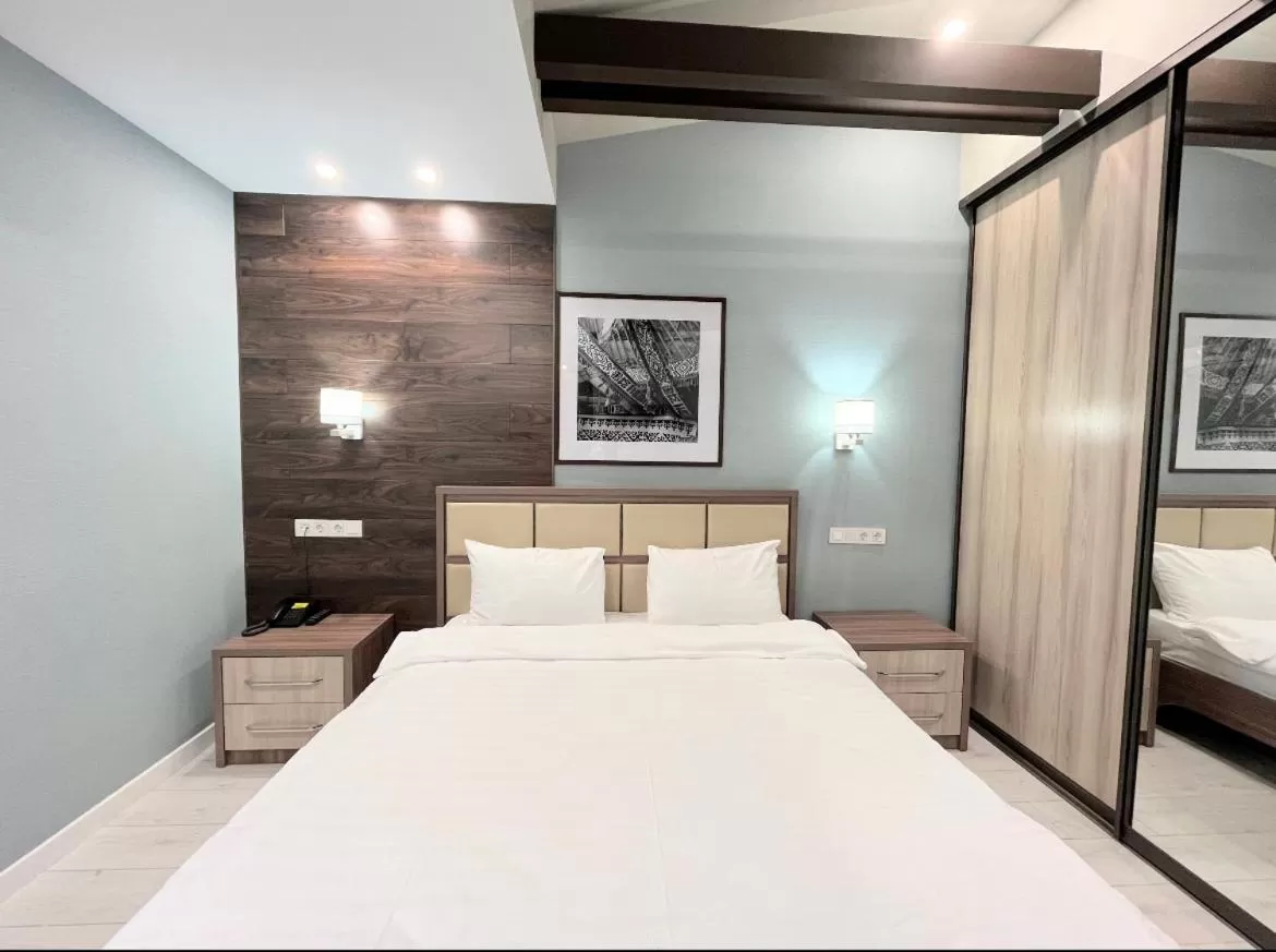 Photo of the whole room, Bed in Resident Hotel Gogol