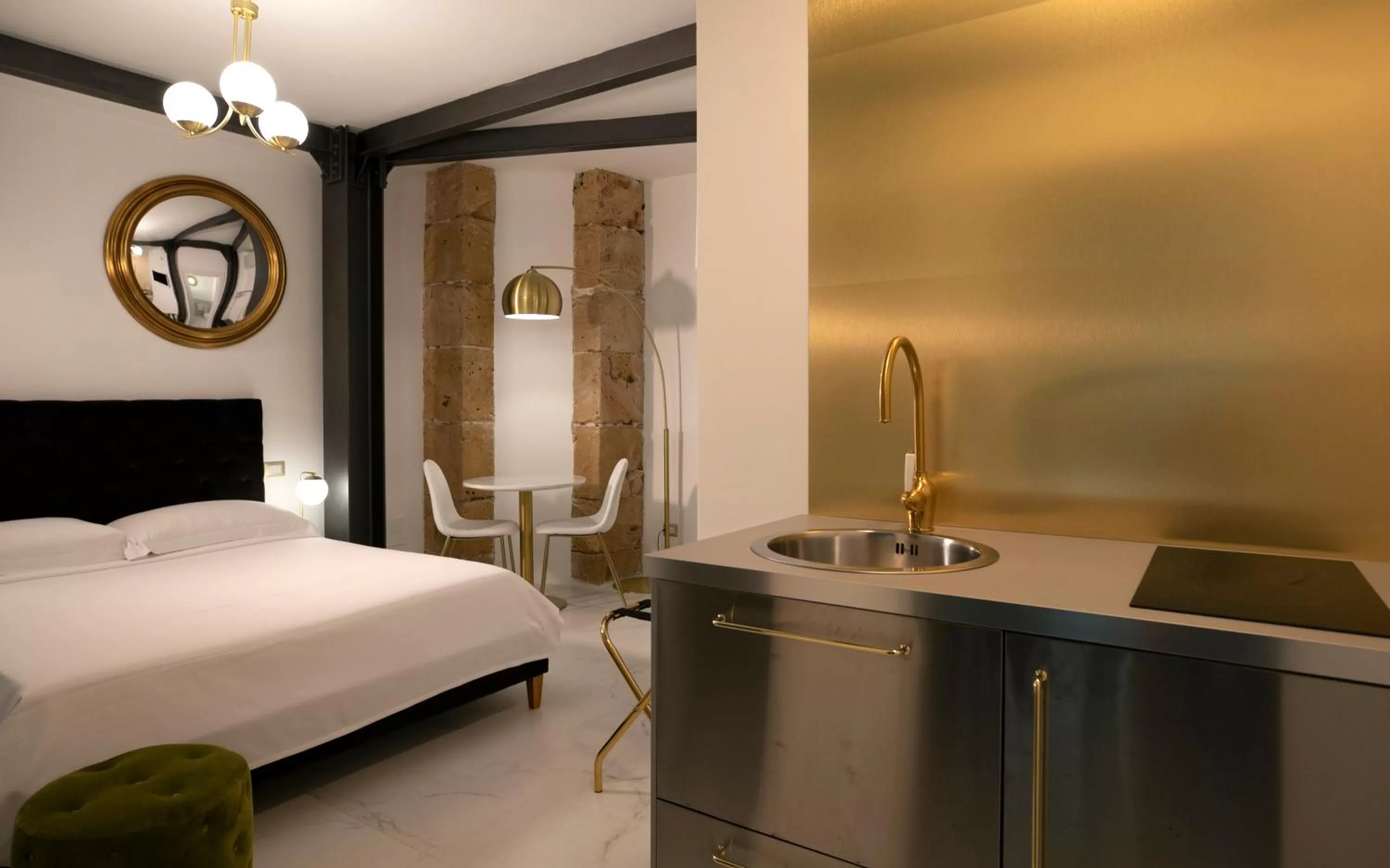 Bedroom, Bed in Azzoli Trapani - Apartments&Skypool - Adults Only