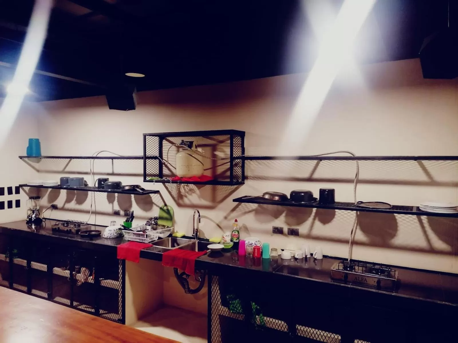 Communal kitchen in Moonshine Tulum Hotel & Hostel