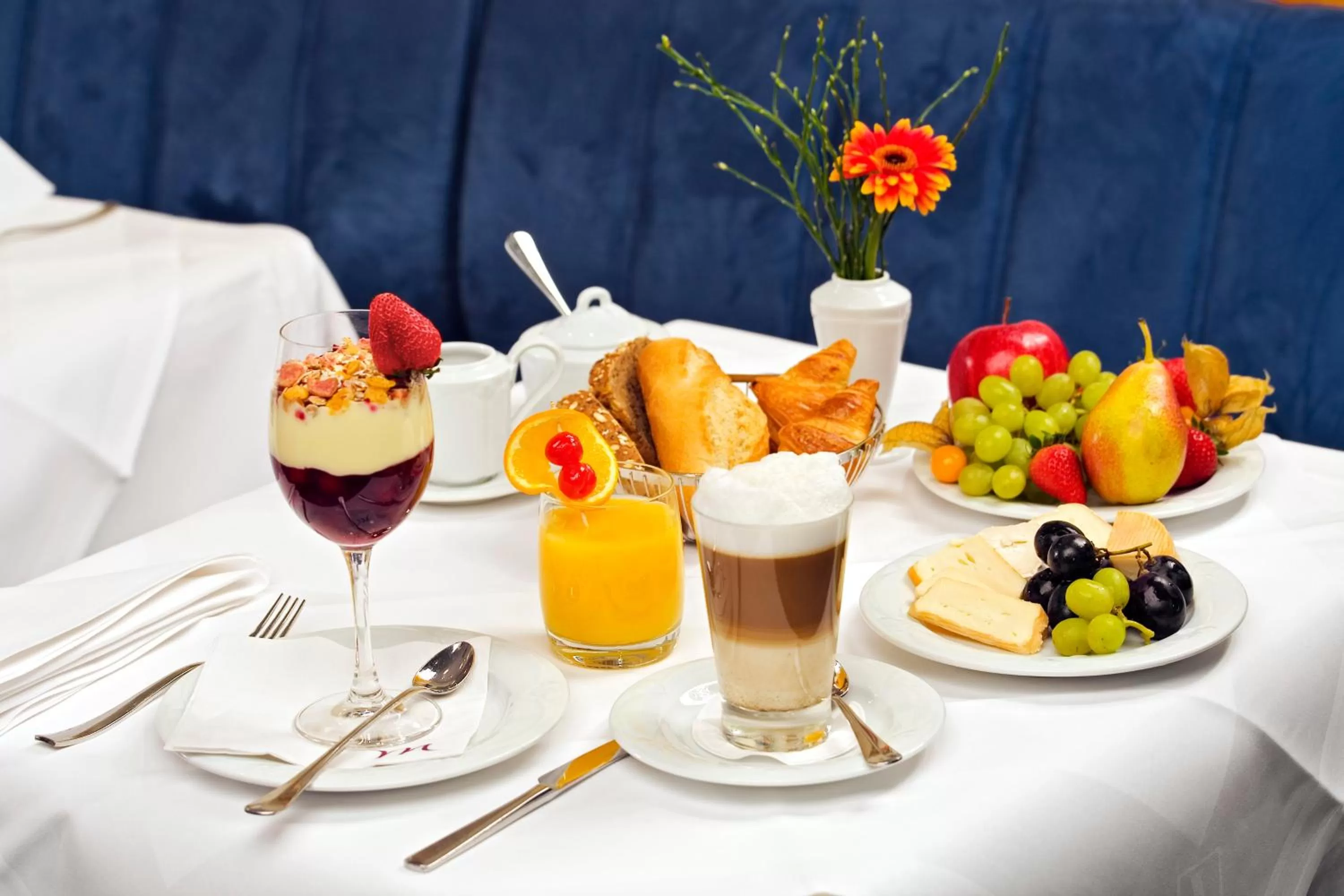 Food and drinks in Mercure Hotel & Residenz Berlin Checkpoint Charlie