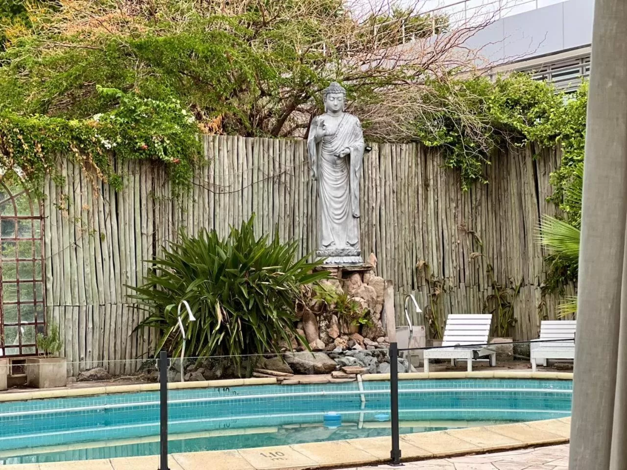Swimming Pool in Casa Onas Hotel Boutique Córdoba