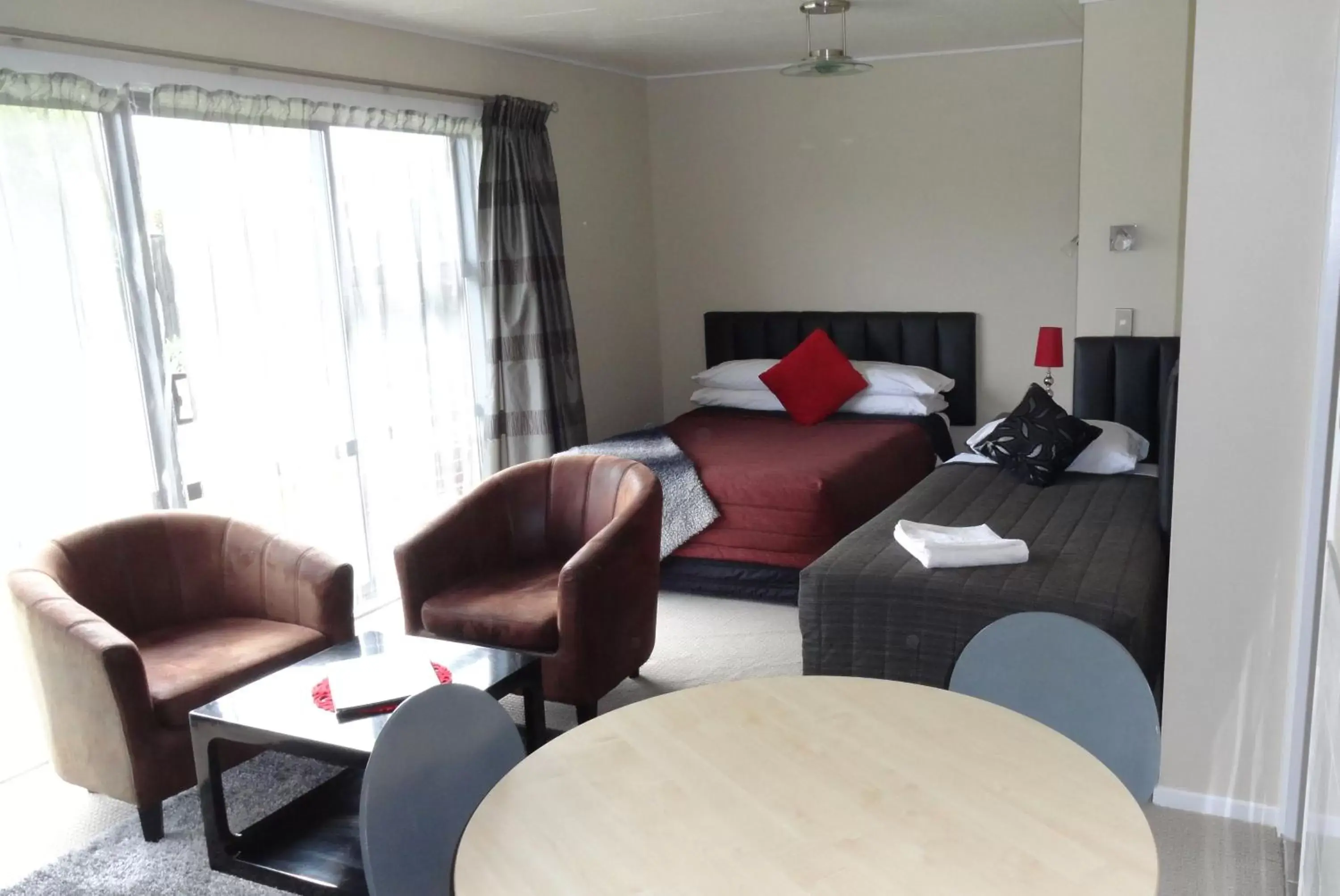 Family Room - single occupancy in Aarburg Airport Motel Family Room - single occupancy in Aarburg Airport Motel
