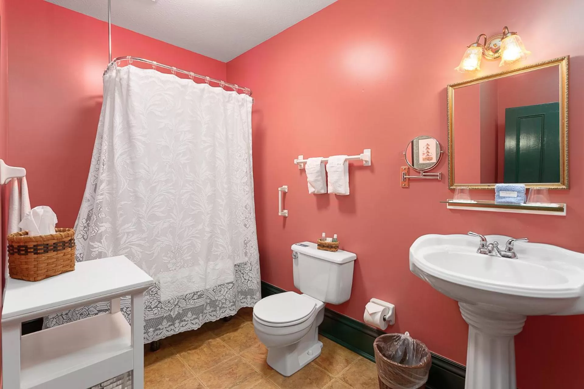 Bathroom in Spencer House Inn