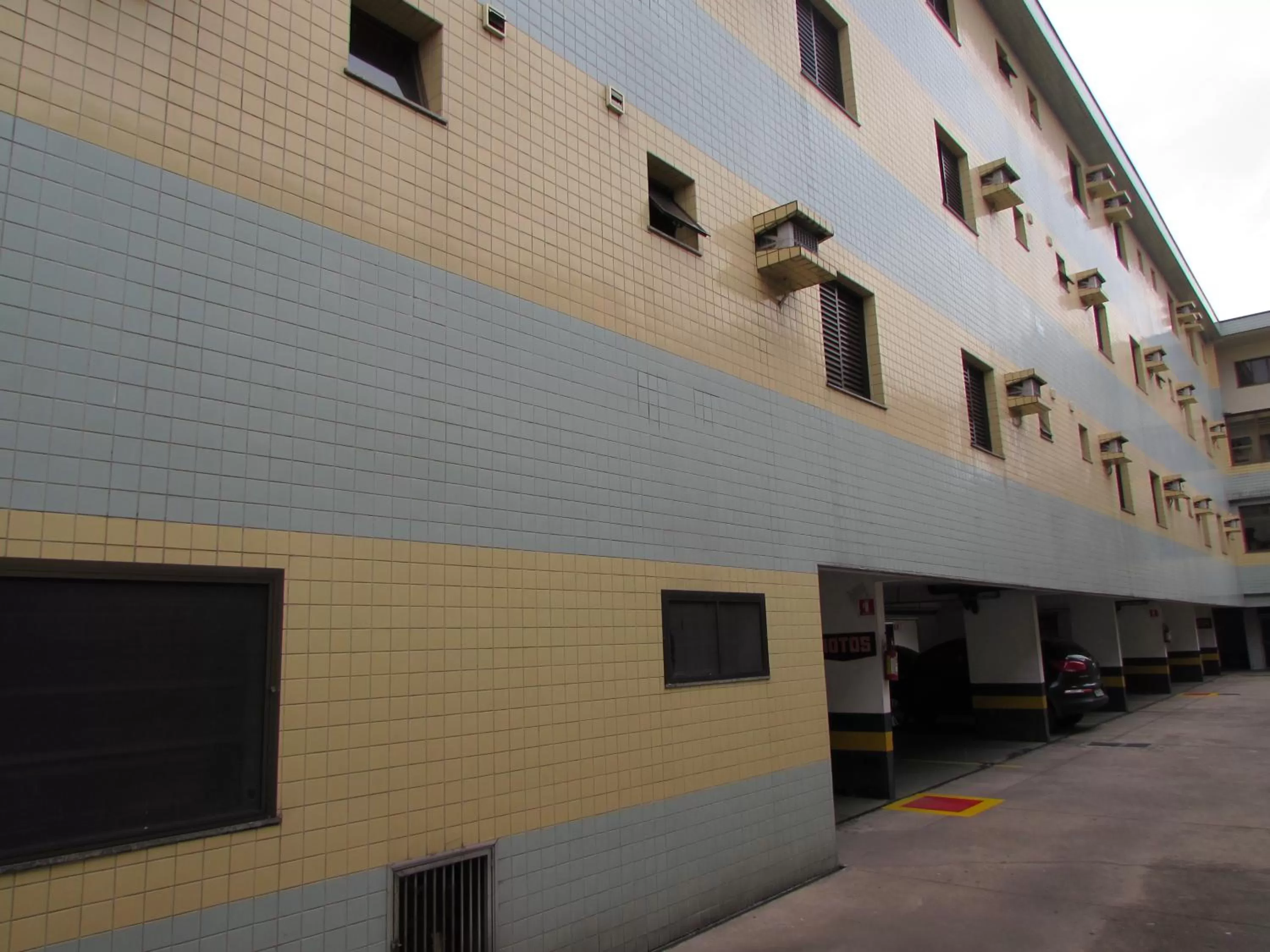 Facade/entrance, Property Building in Pleasant Place Hotel
