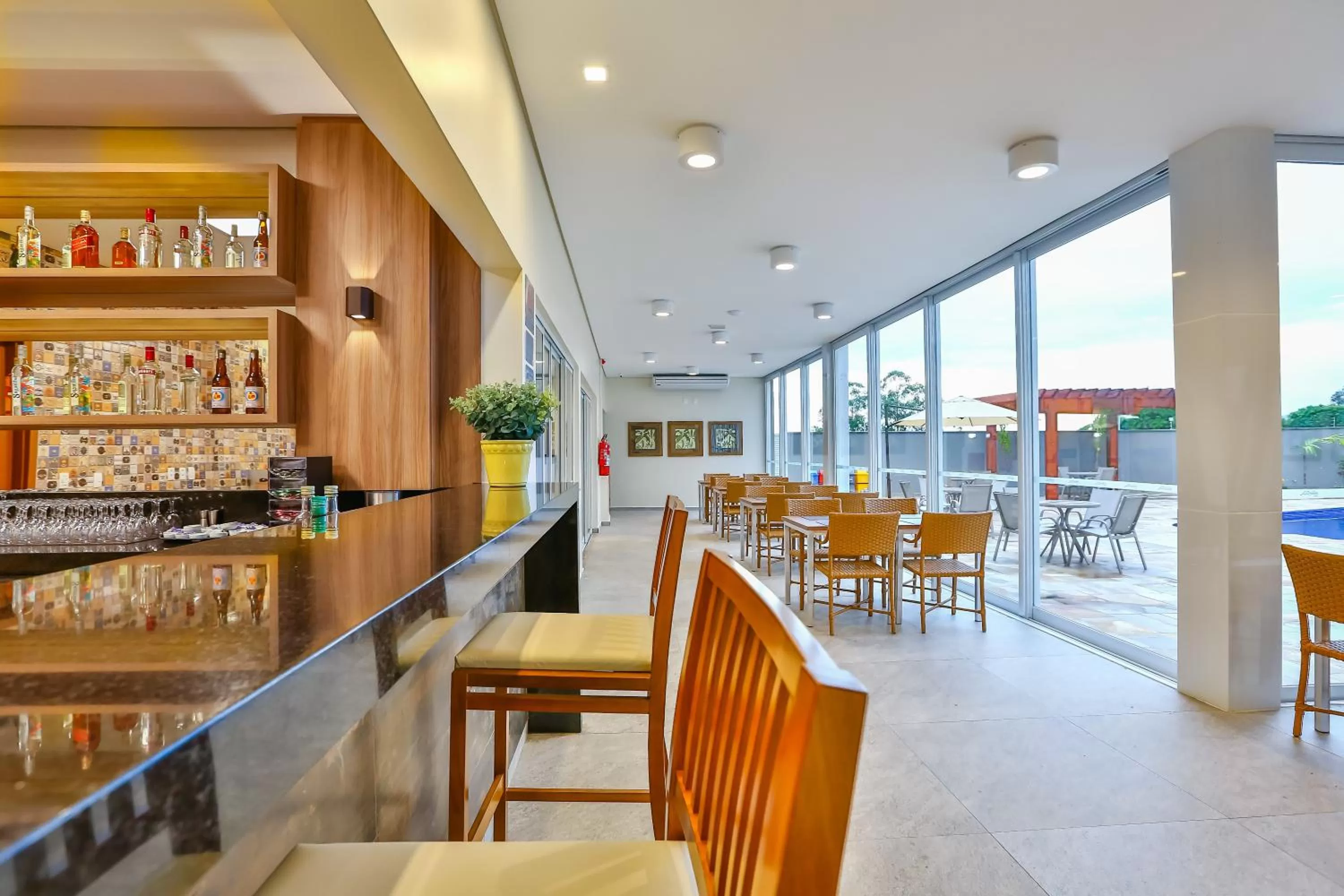 Restaurant/places to eat in Comfort Mogi Guaçu