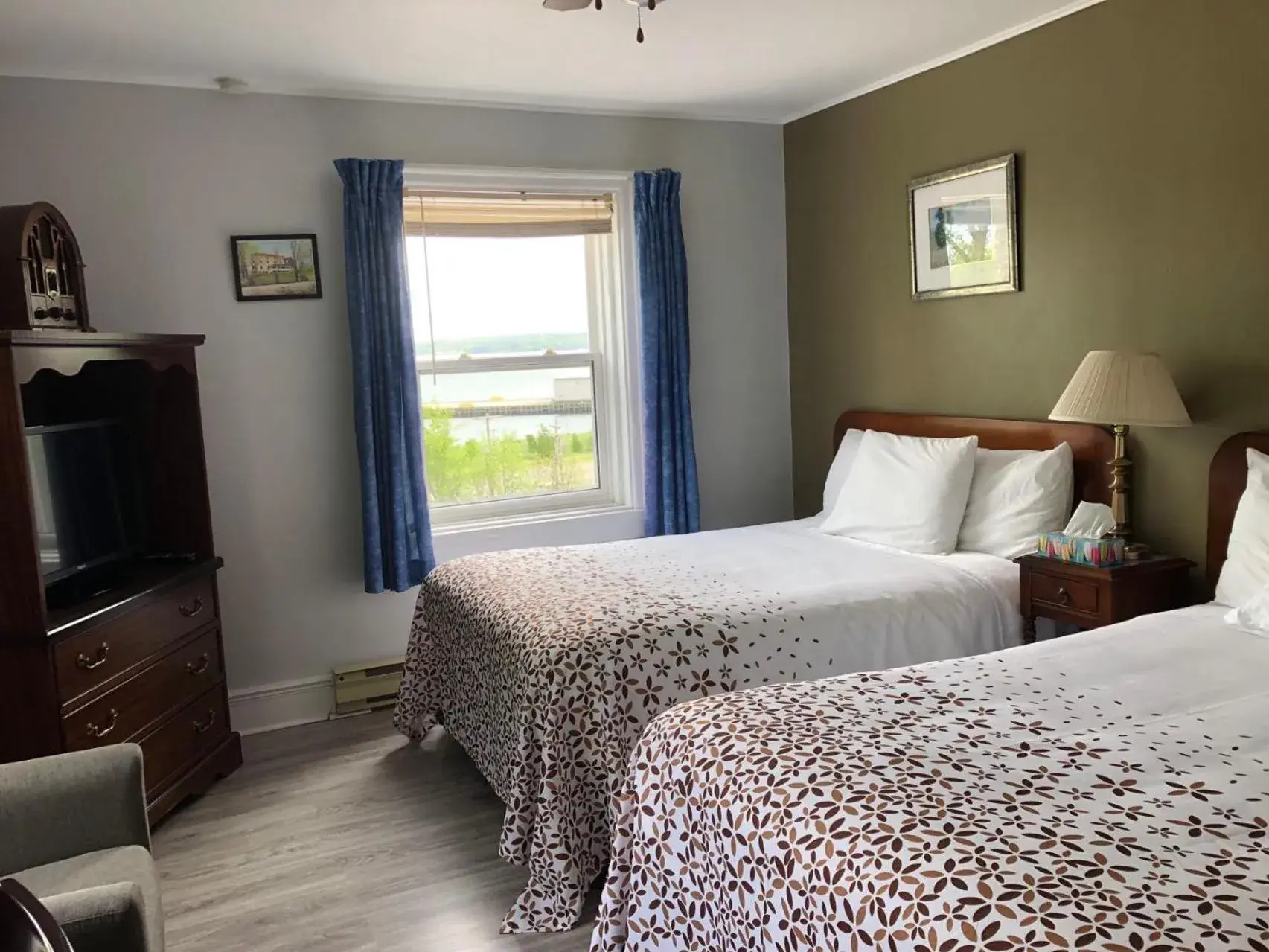 Double Room in Braeside Country Inn Double Room in Braeside Country Inn