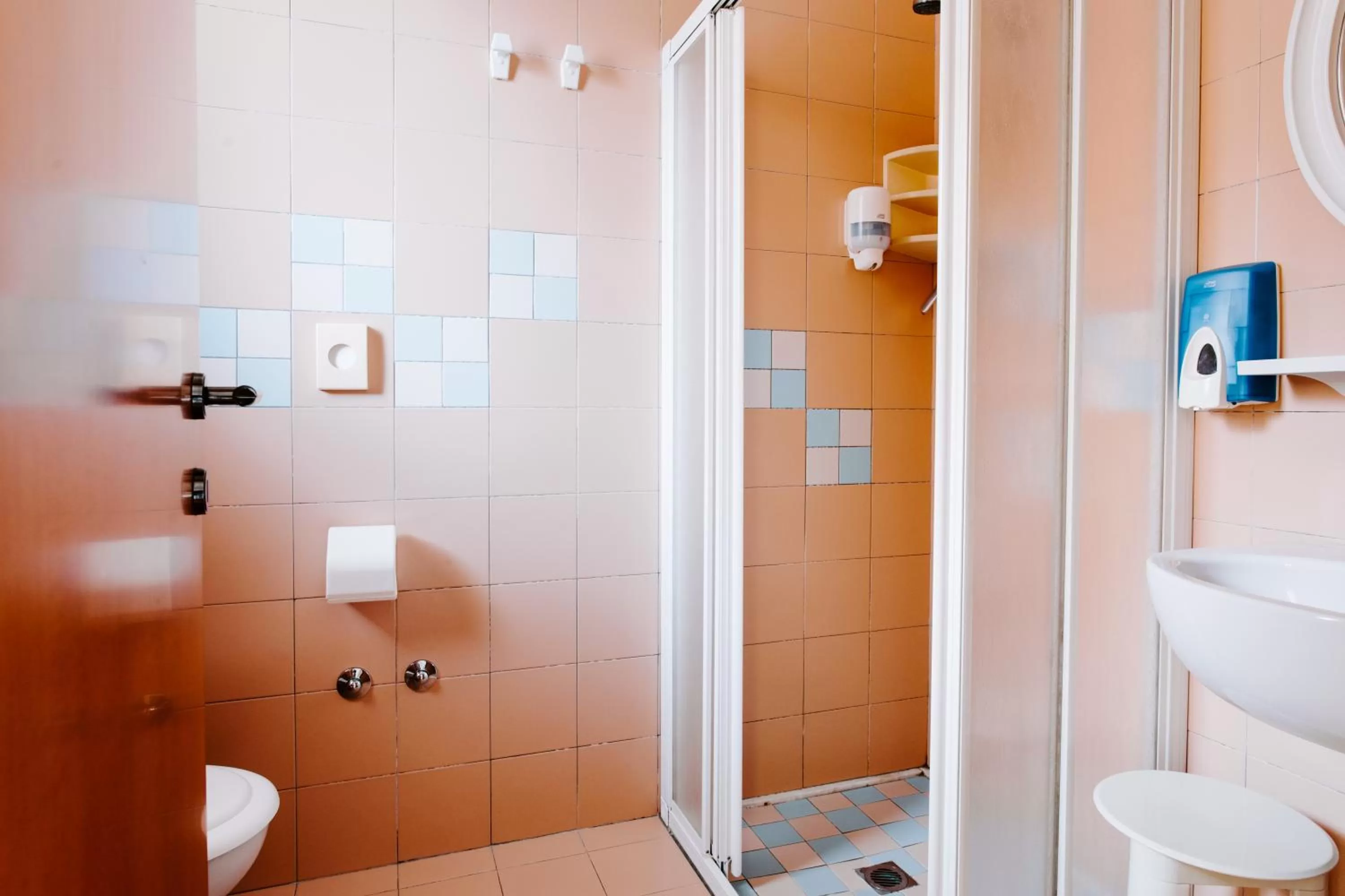 Shower in Hotel Villa Claudia