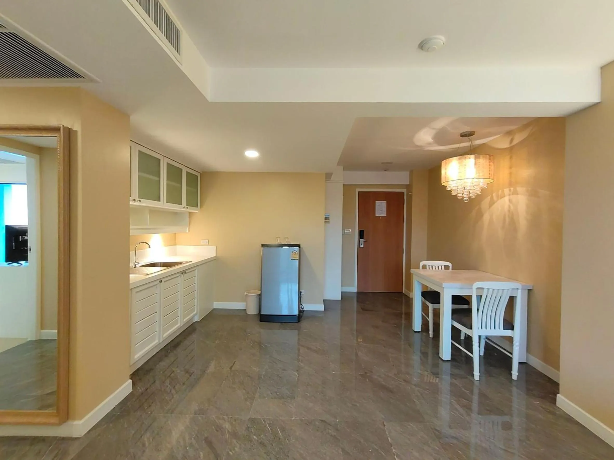 Ebina House - SHA Extra Plus