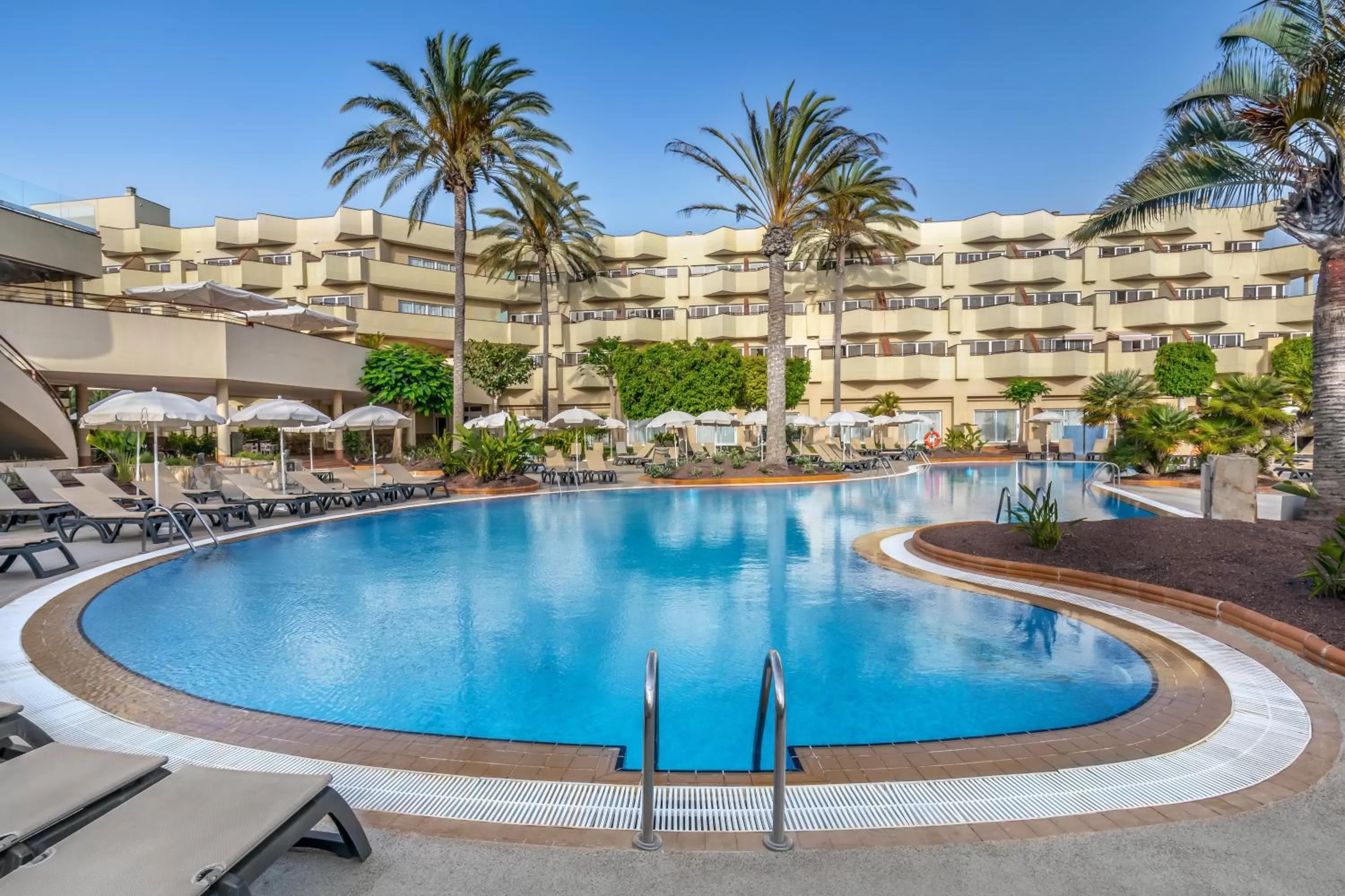 Swimming pool in Barceló Corralejo Bay - Adults Only