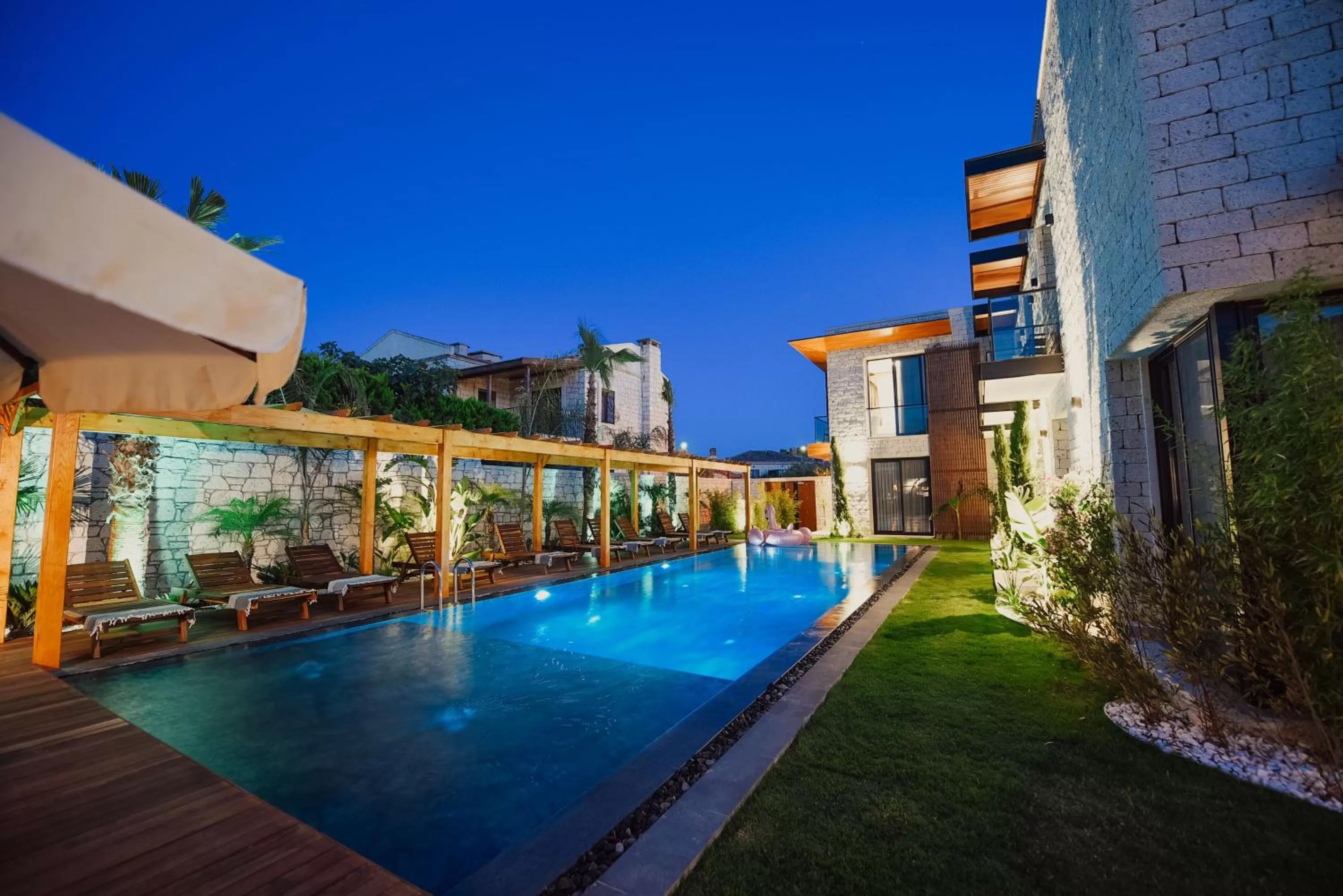 Swimming pool in Enso Alaçatı