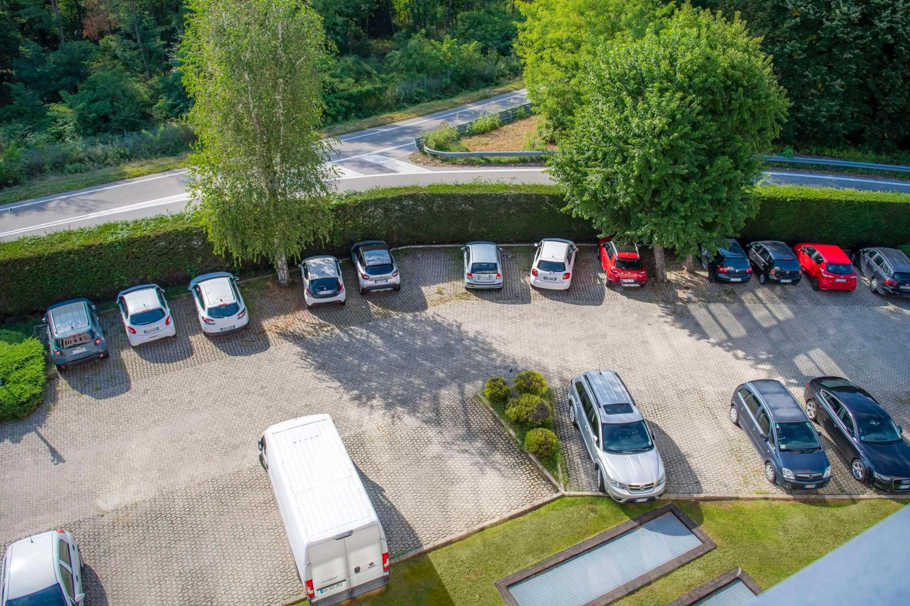 Property building in Best Western Cavalieri Della Corona