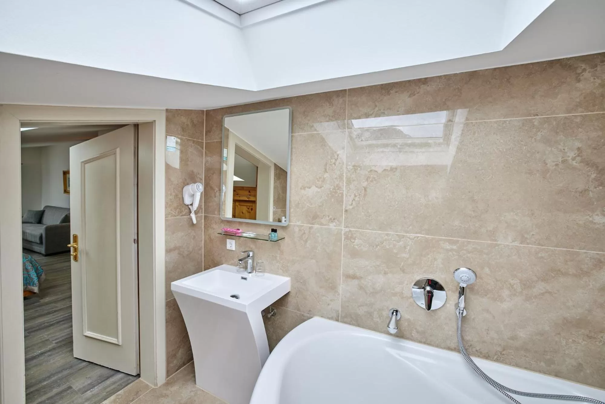 Bathroom in Atlas Posthotel