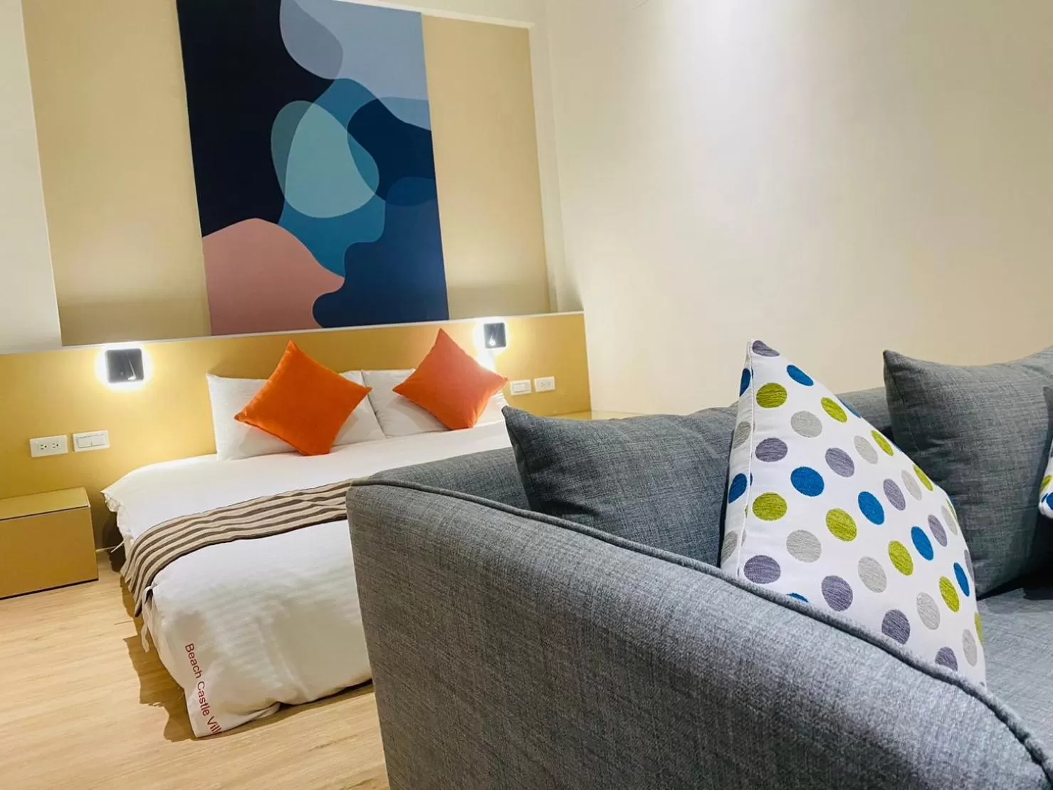 Bed in Beachcastle & Sea View Villa