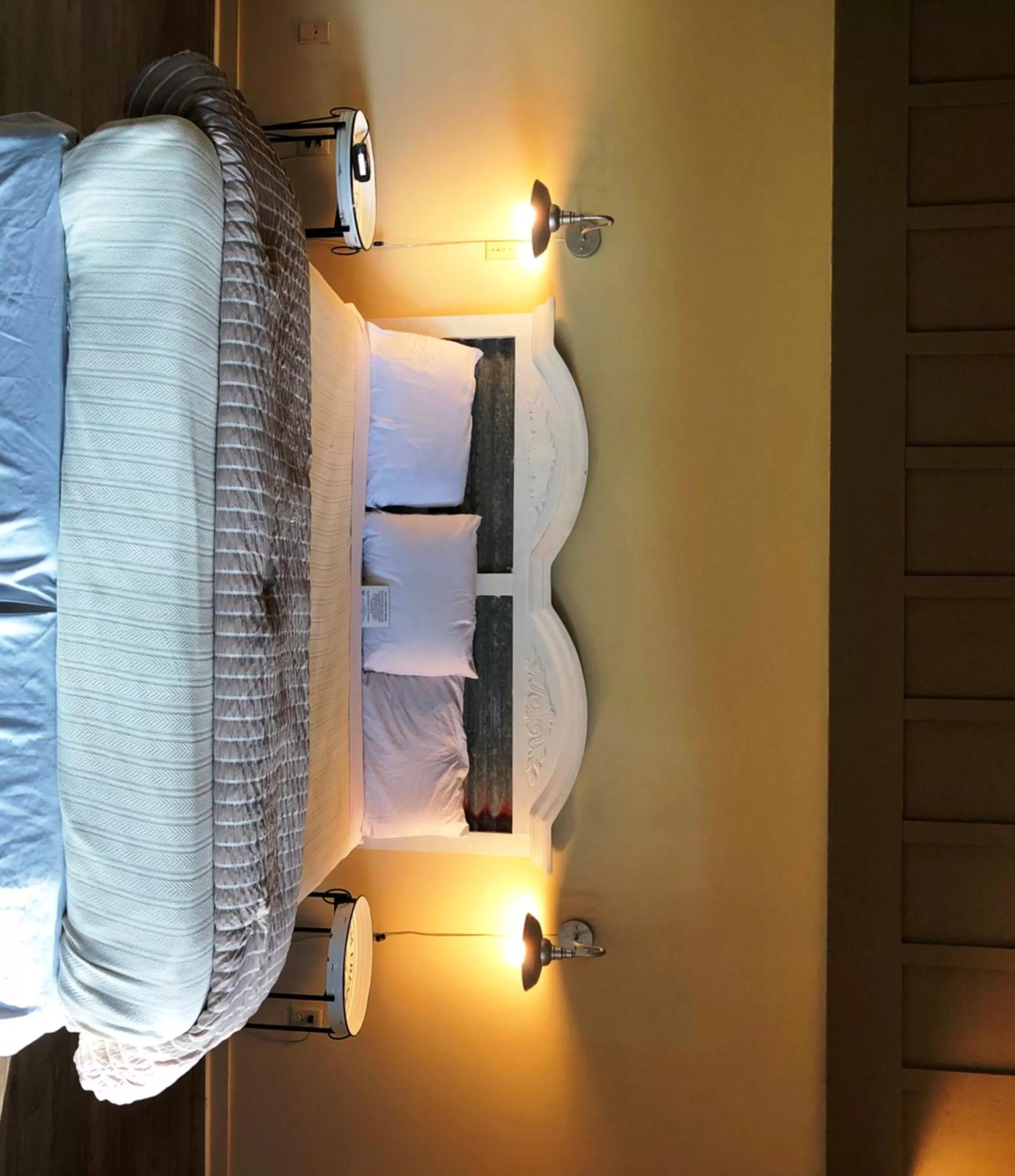 Bed in Ridgemark Golf Club and Resort