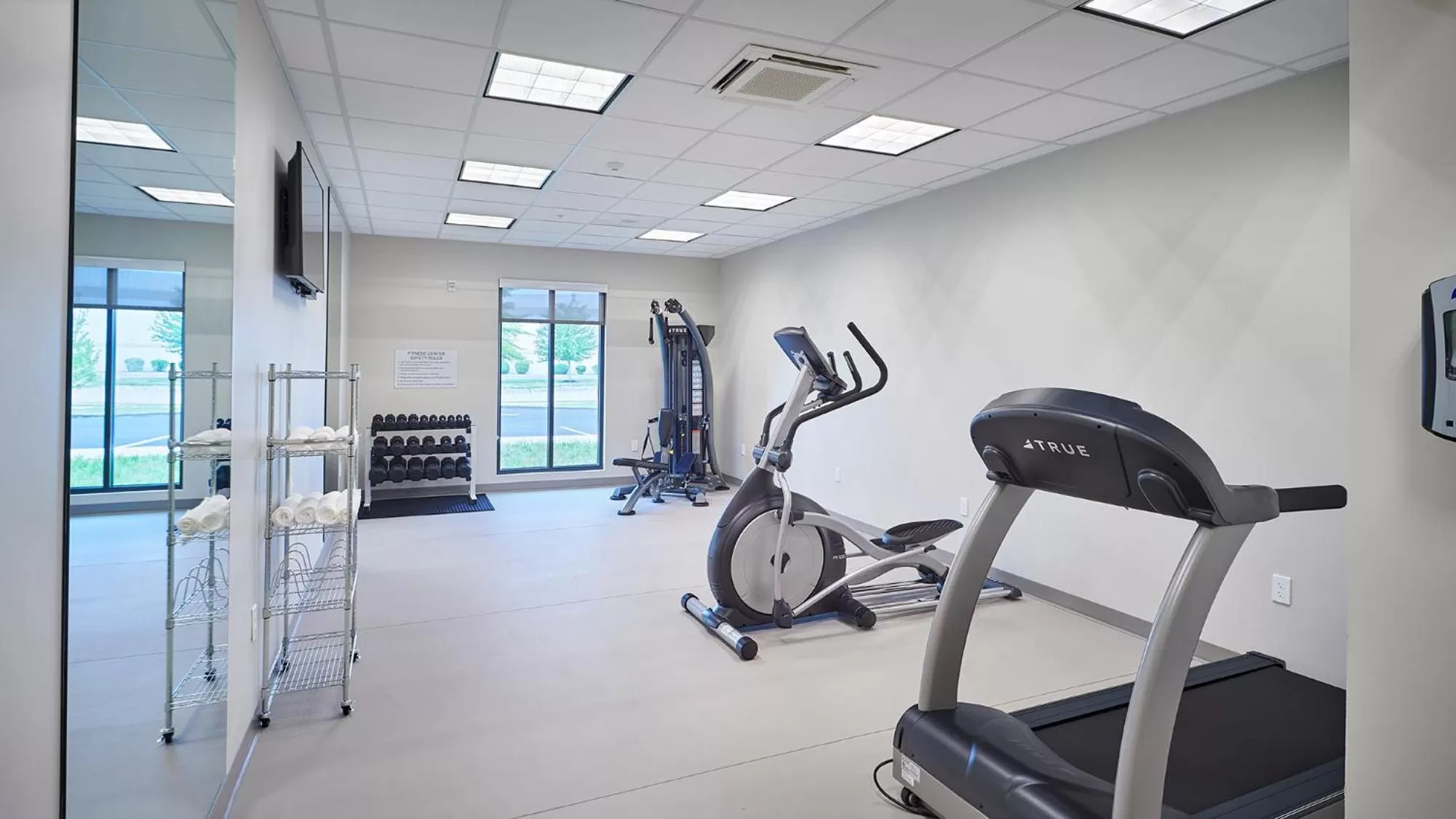 Fitness centre/facilities in MainStay Suites Carlisle - Harrisburg