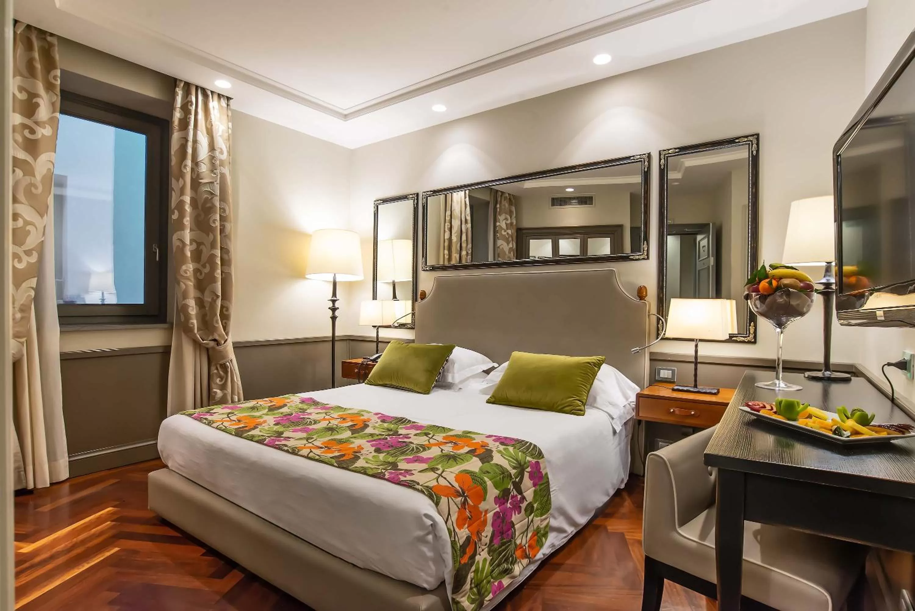 Bedroom, Bed in Hotel Lunetta