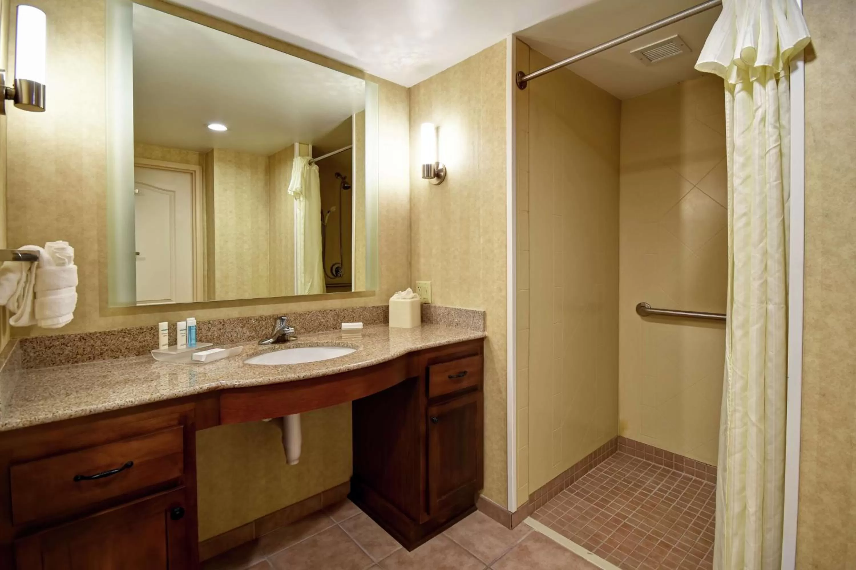 Bathroom in Homewood Suites by Hilton Lancaster