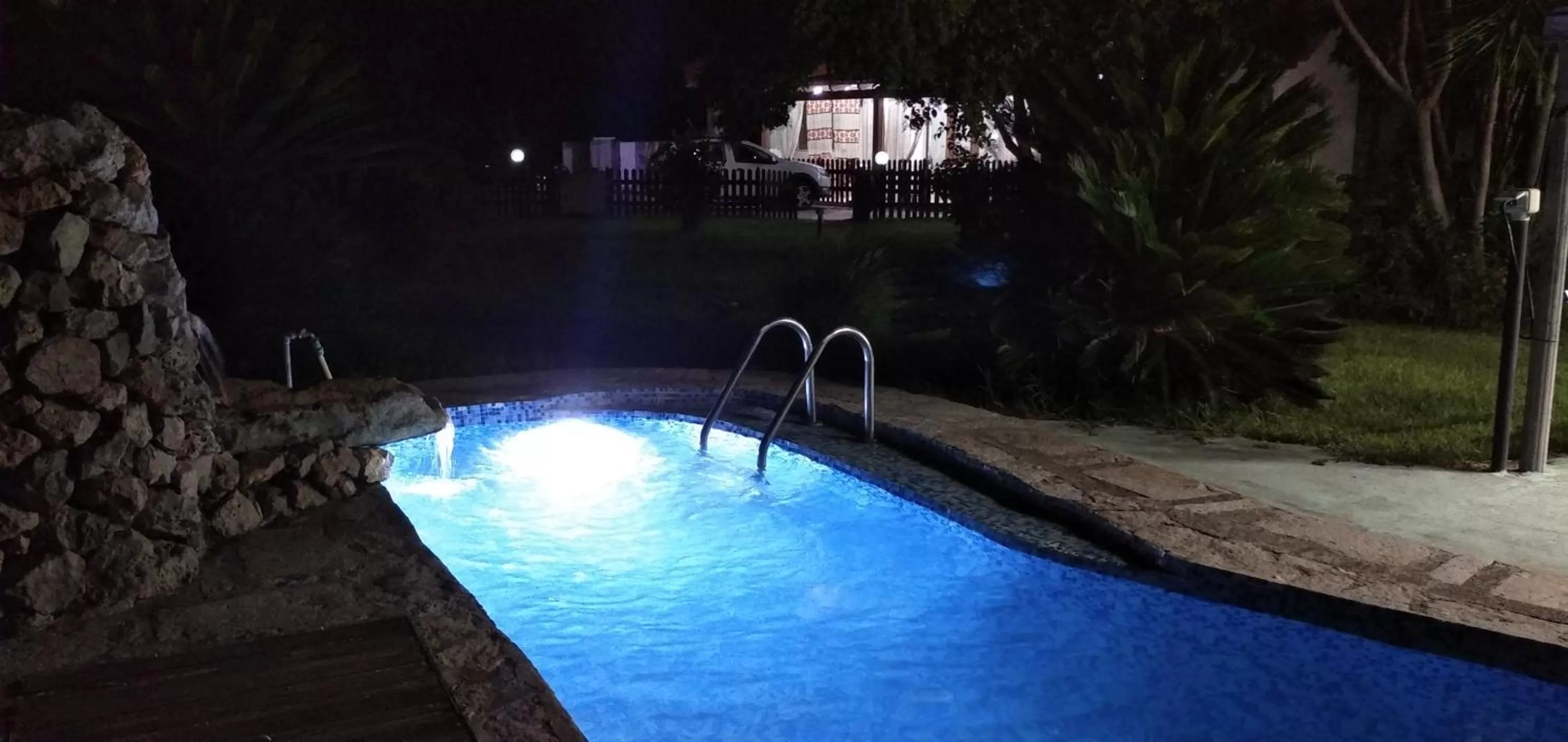 Swimming pool in B&B Leonida