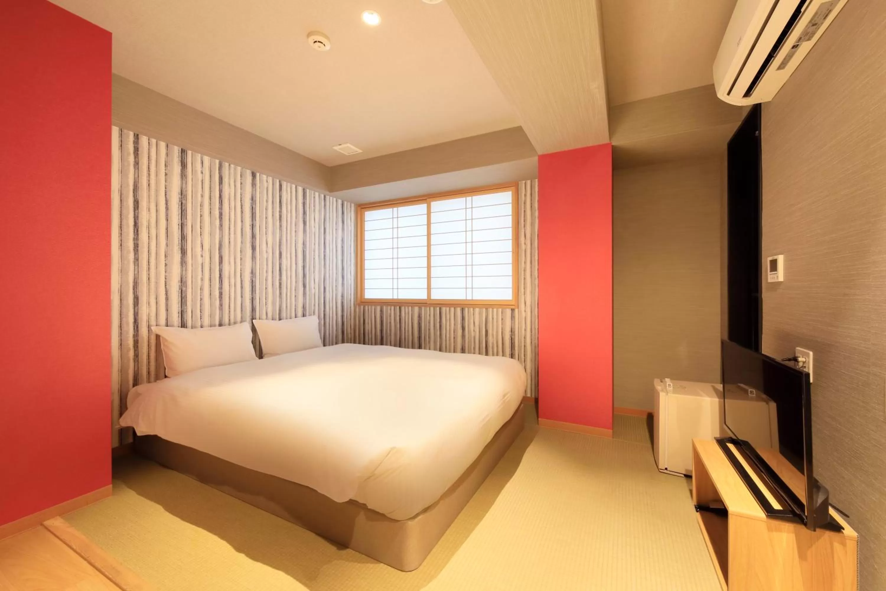 Photo of the whole room, Bed in Asakusa Hotel Hatago