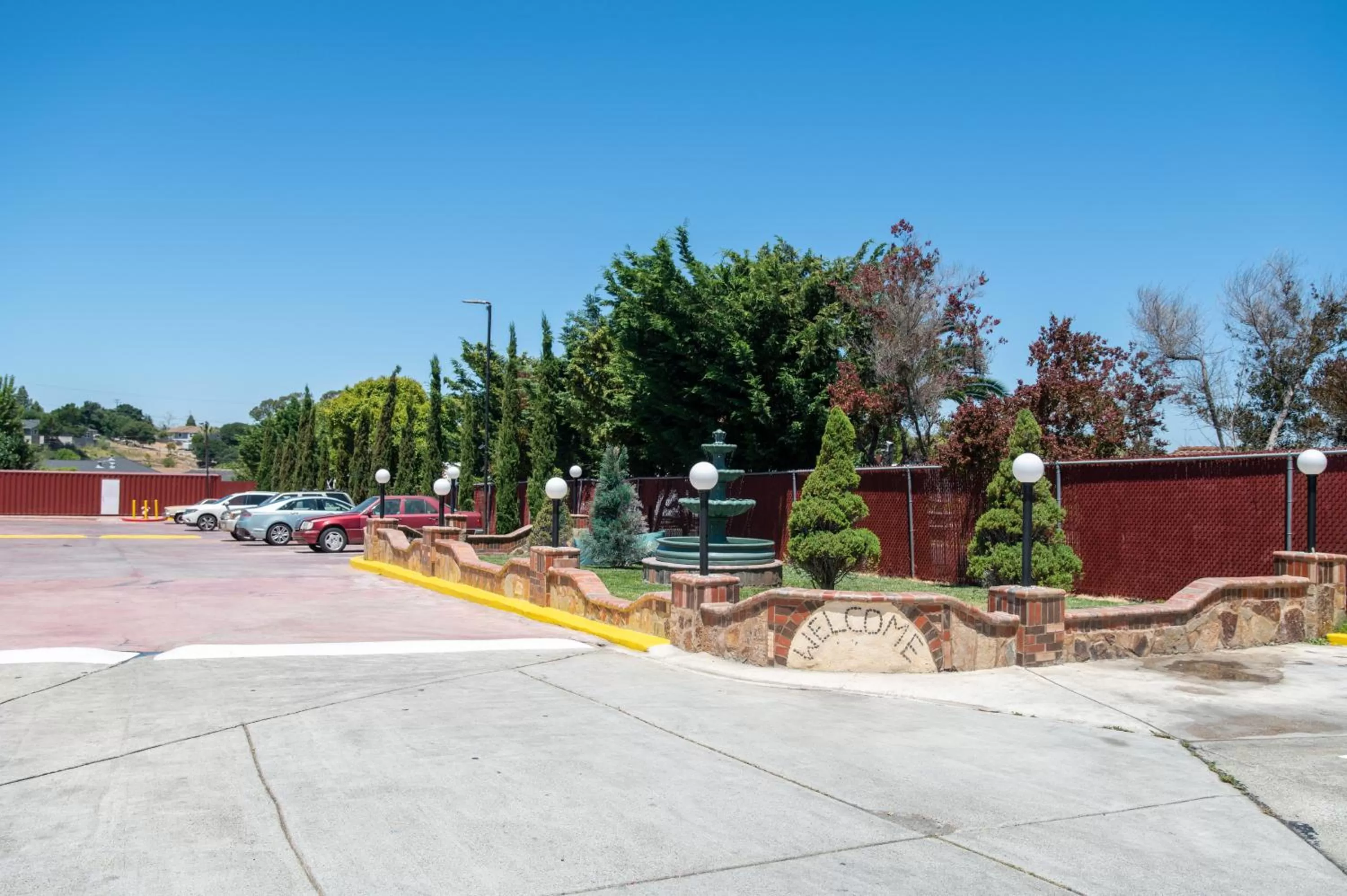 Property building in Motel 7 - Near Six Flags, Vallejo - Napa Valley