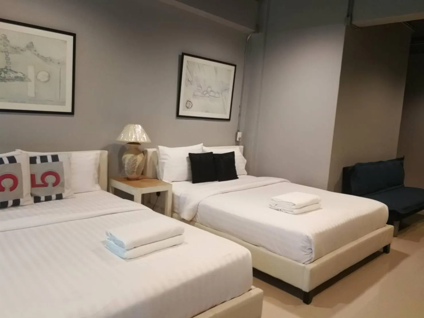 Bedroom, Bed in Loft 21 Apartment Romklao