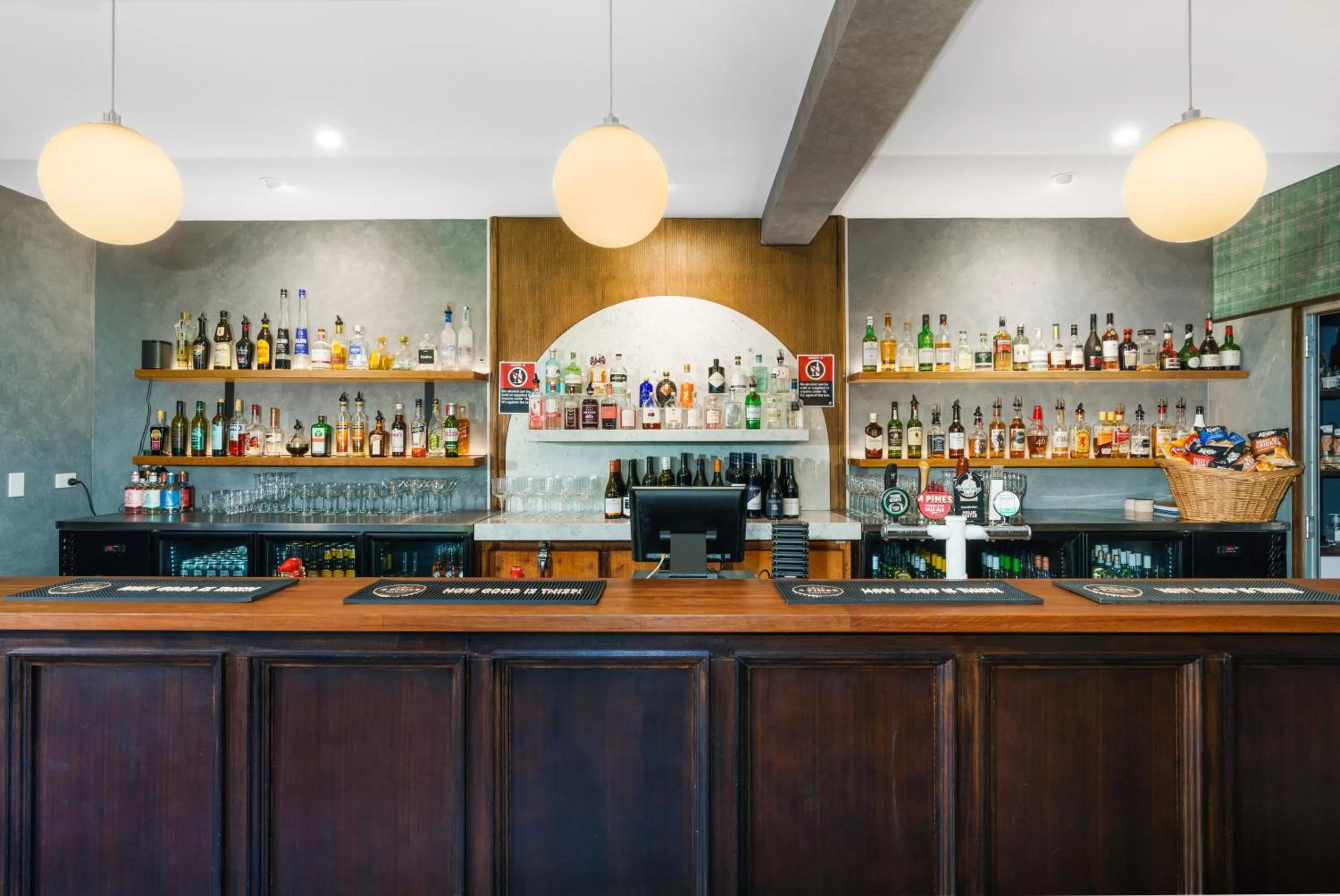 Lounge or bar in Bundanoon Hotel