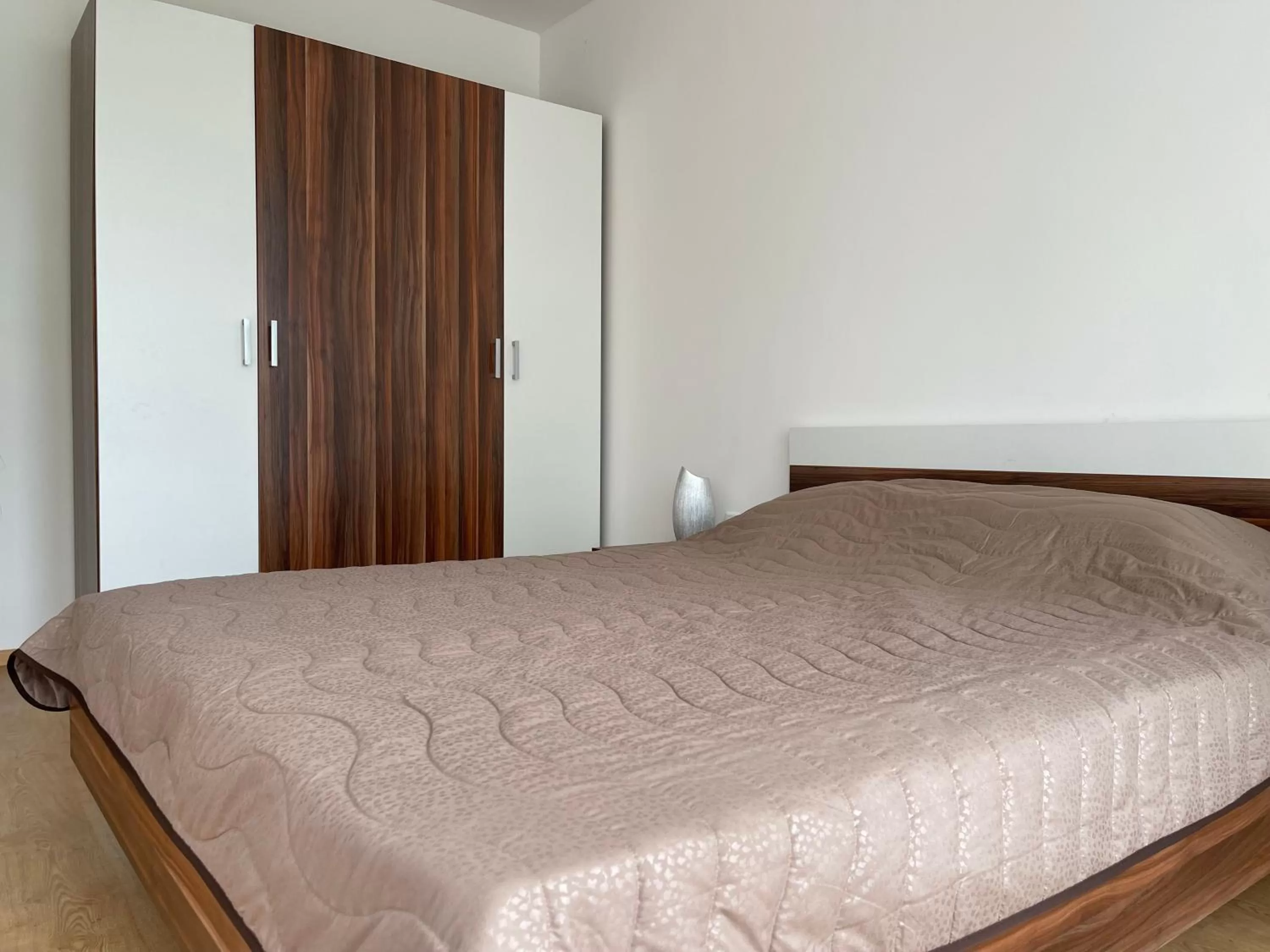 Bed in Ravda Family Resort. Park&Sea